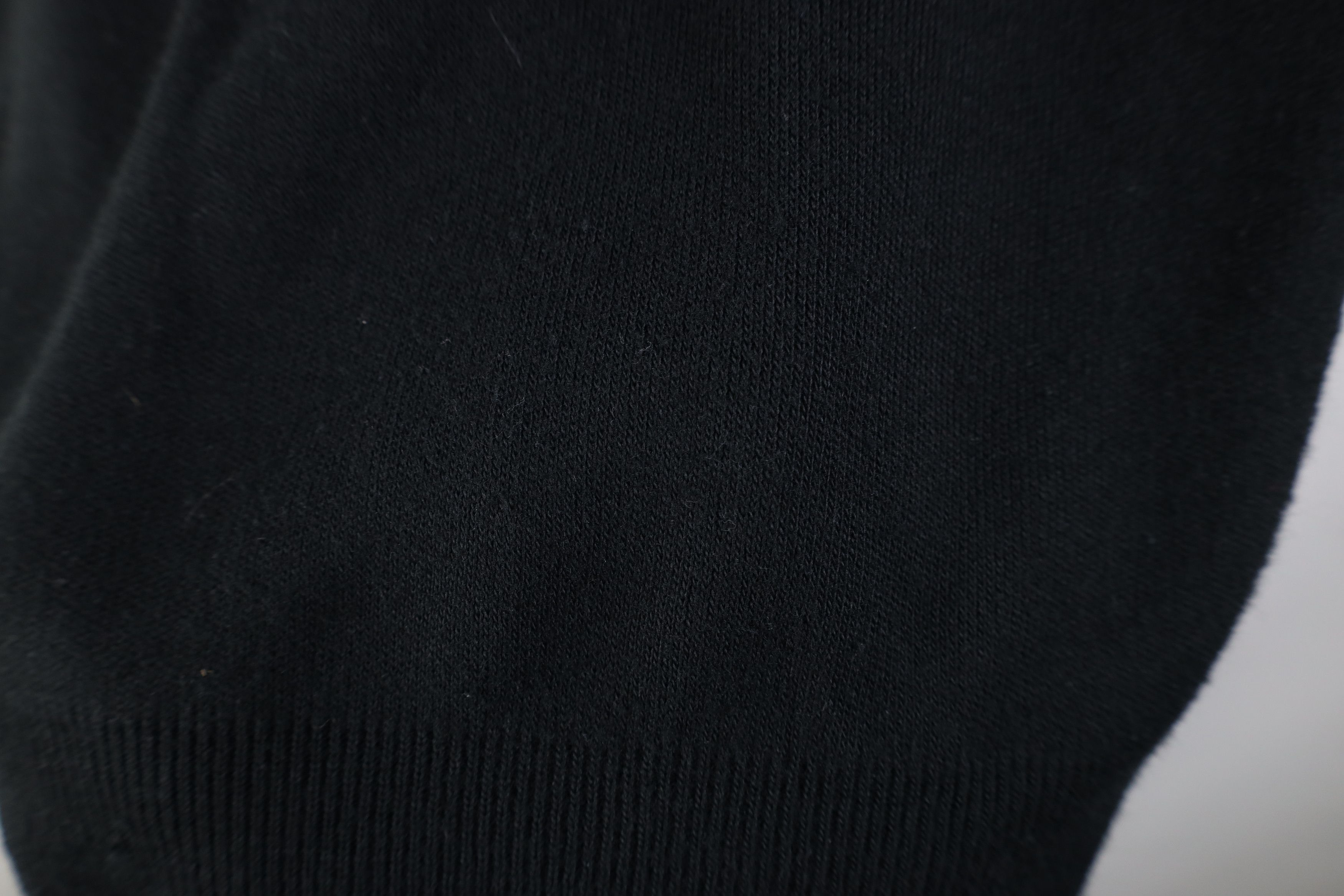 Vintage Vintage 70s Streetwear Knit V-Neck Sweater Vest Black USA Size US L / EU 52-54 / 3 - 6 Thumbnail