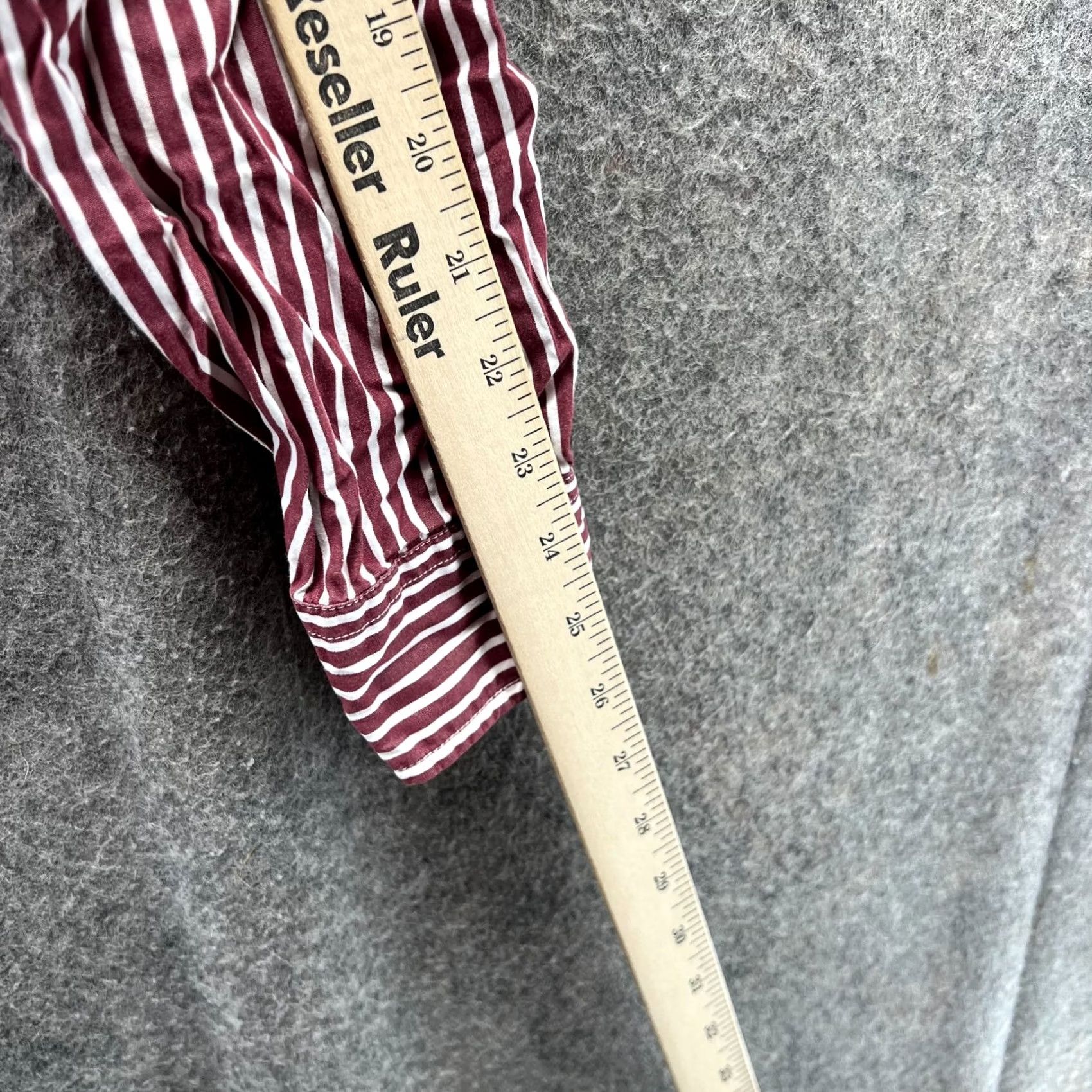 American Eagle Outfitters VINTAGE American Eagle Outfitters Shirt Men XL Red White Stripes Oxford Pocket Button-Down Collared Long Sleeve Size US XL / EU 56 / 4 - 7 Thumbnail