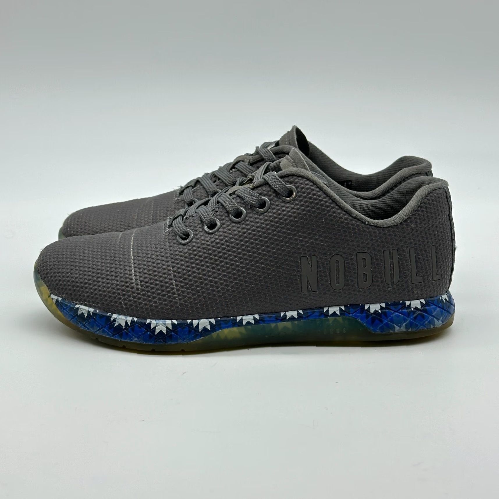 Vintage No Bull Superfabric Sneakers Women's Size 6.5 Mens Size 5 Gray Aztec Workout Size US 4 / IT 34 - 2 Thumbnail