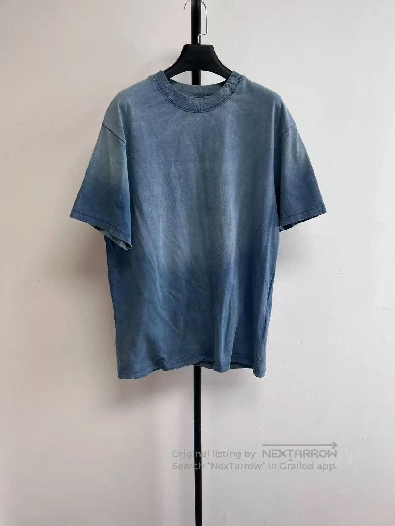 Balenciaga Balenciaga Men's Logo Embroidered Crewneck T-Shirt. Size US XS / EU 42 / 0 - 2 Thumbnail