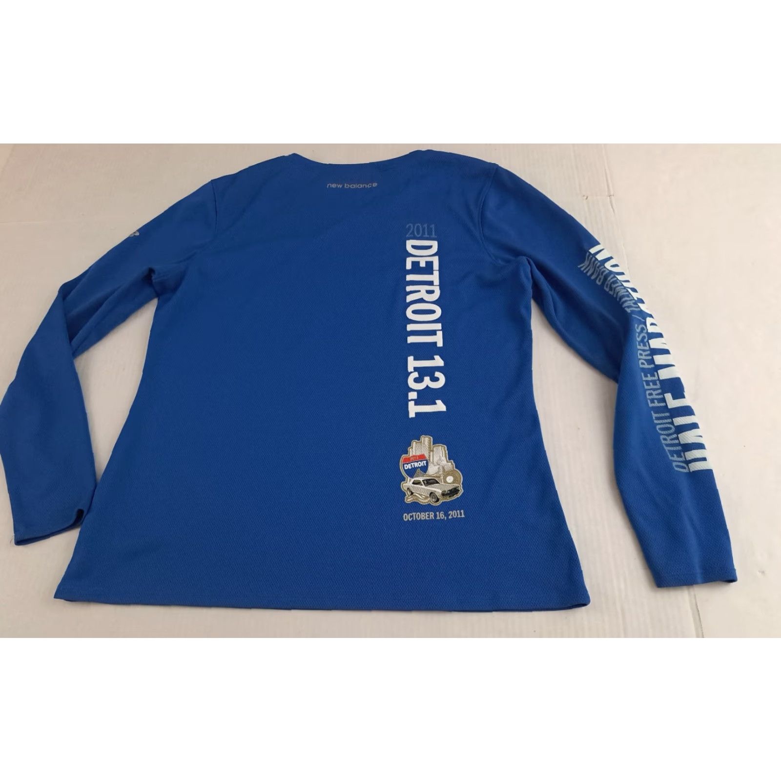 Reebok VINTAGE Reebok Sweatshirt Long Sleeve Pullover Runners Shirt Detroit Free Press Half Marathon 2011 Unisex Adults L Blue Printed Size US L / EU 52-54 / 3 - 6 Thumbnail