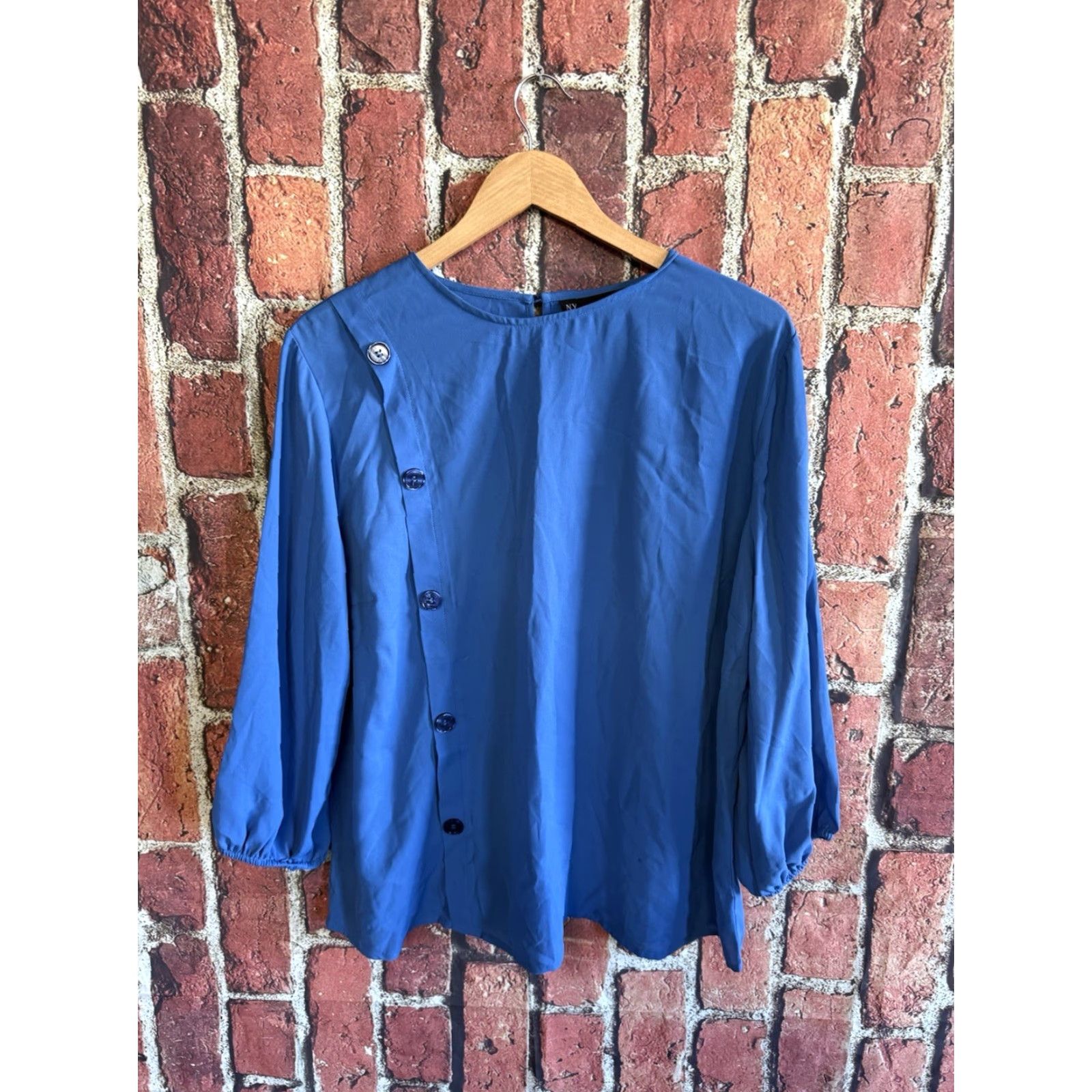 Vintage VINTAGE New York & Company Womens Blue Long Sleeve Sheer Blouse NWT Size XL Size XL / US 12-14 / IT 48-50 - 2 Thumbnail