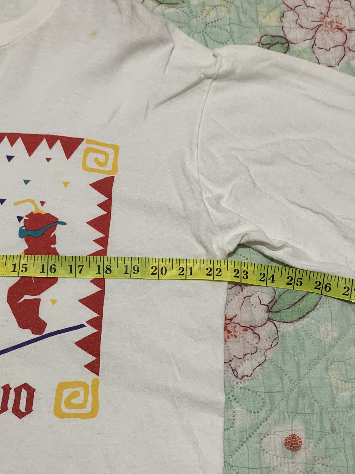Vintage Vintage 90s Jose Cuervo Art Graphic Tee Shirt Size US XL / EU 56 / 4 - 13 Thumbnail
