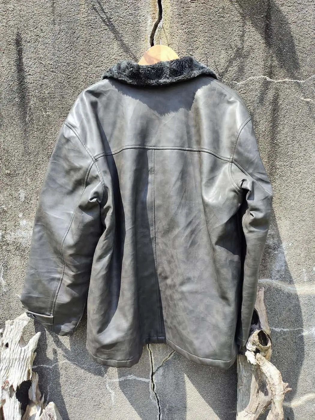 Vintage Vintage Festa Uomo Faux Shearling Leather Jacket Size US L / EU 52-54 / 3 - 3 Thumbnail