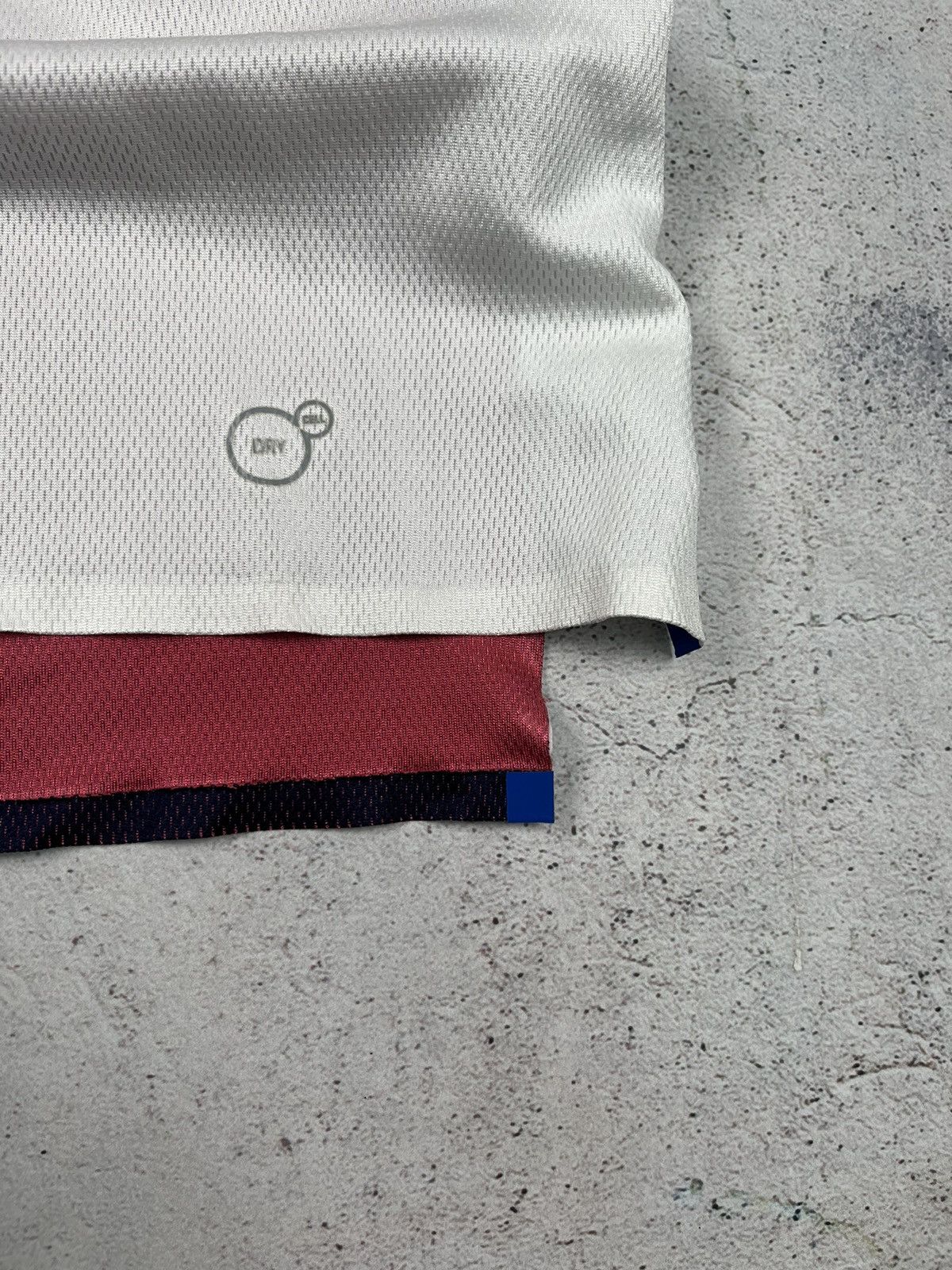 Puma PUMA CZECH REPUBLIC 2017/2018 AWAY SOCCER JERSEY TRAINING Size US L / EU 52-54 / 3 - 3 Thumbnail