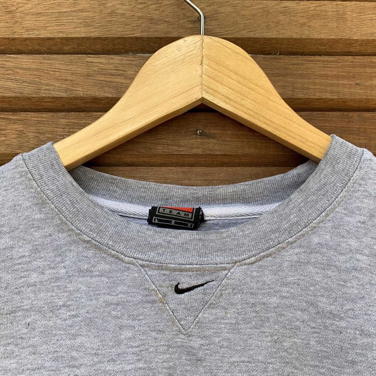Nike Vintage Nike George Fox Basketball University Sweatshirt Size US L / EU 52-54 / 3 - 5 Thumbnail