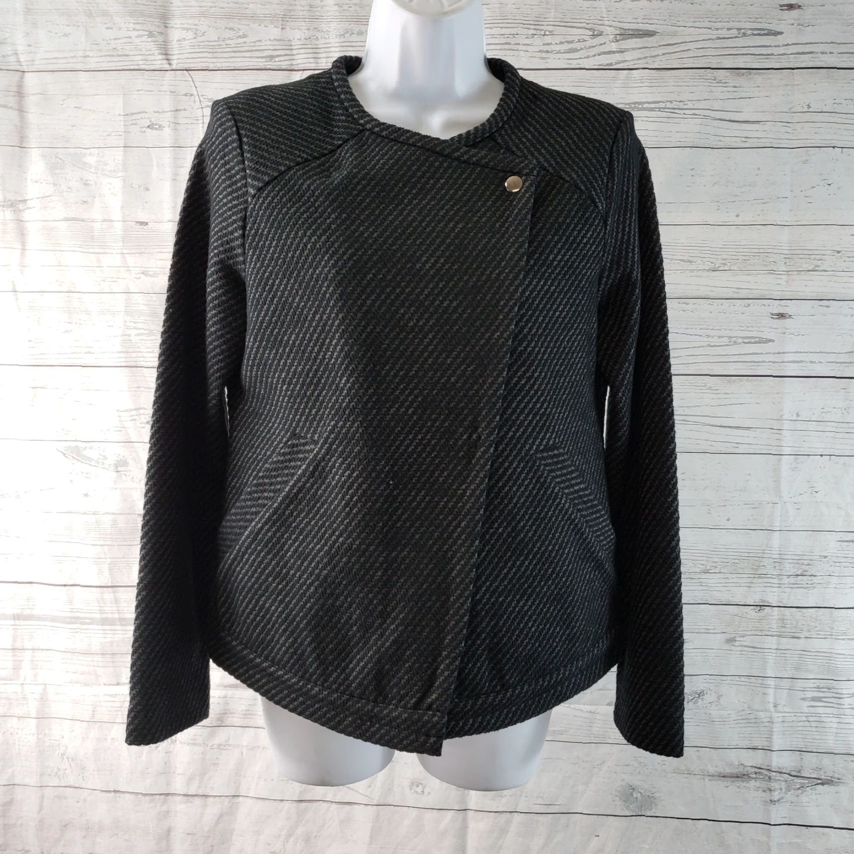 Ann Taylor Ann Taylor Womens Moto Jacket Size Small Black Gray Snap Button Cotton Blend Jacket Womens Small Black Moto 90s? Size S / US 4 / IT 40 - 2 Thumbnail