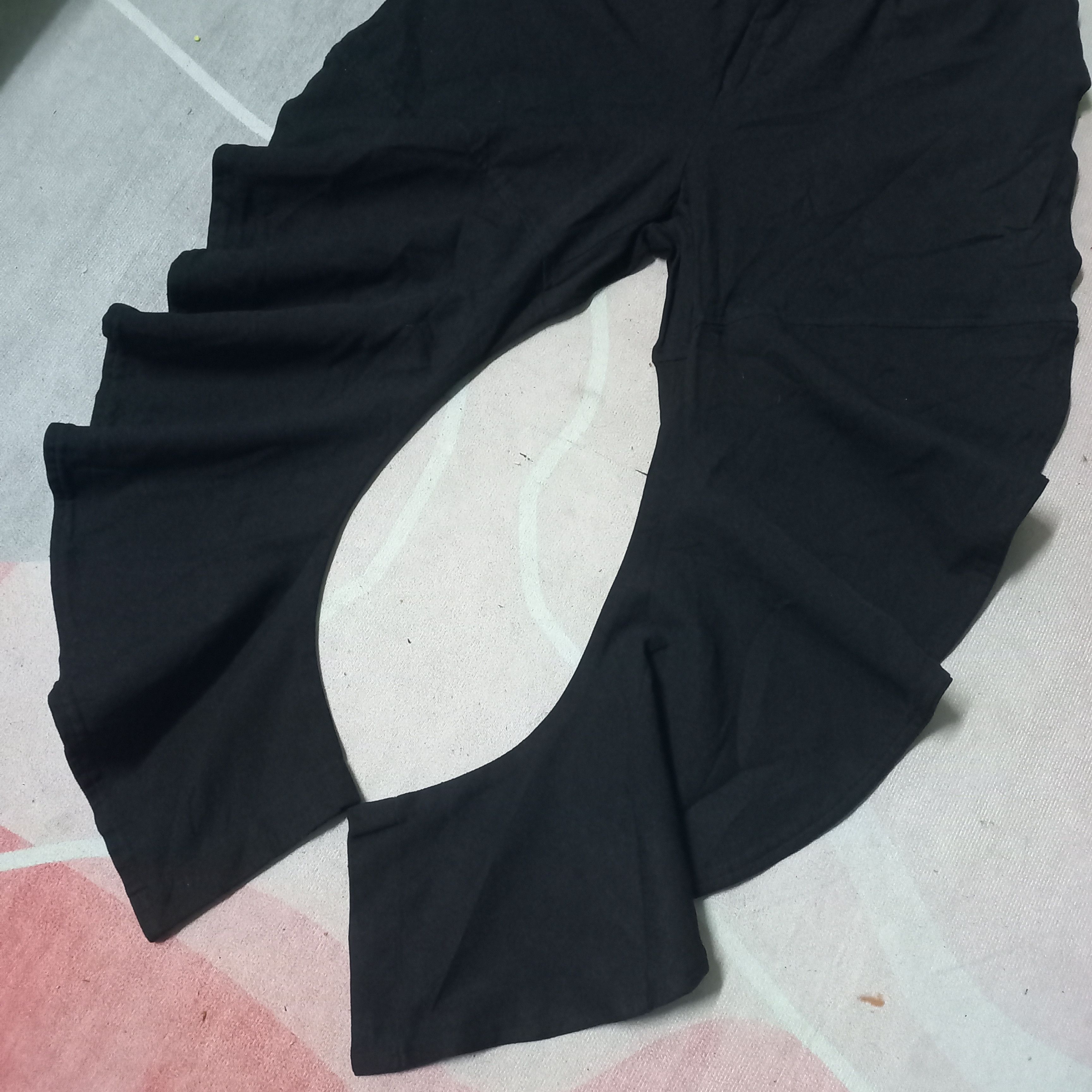 10 Corso Como × Comme des Garcons Comme des garcons crop pants Size US 29 - 2 Thumbnail