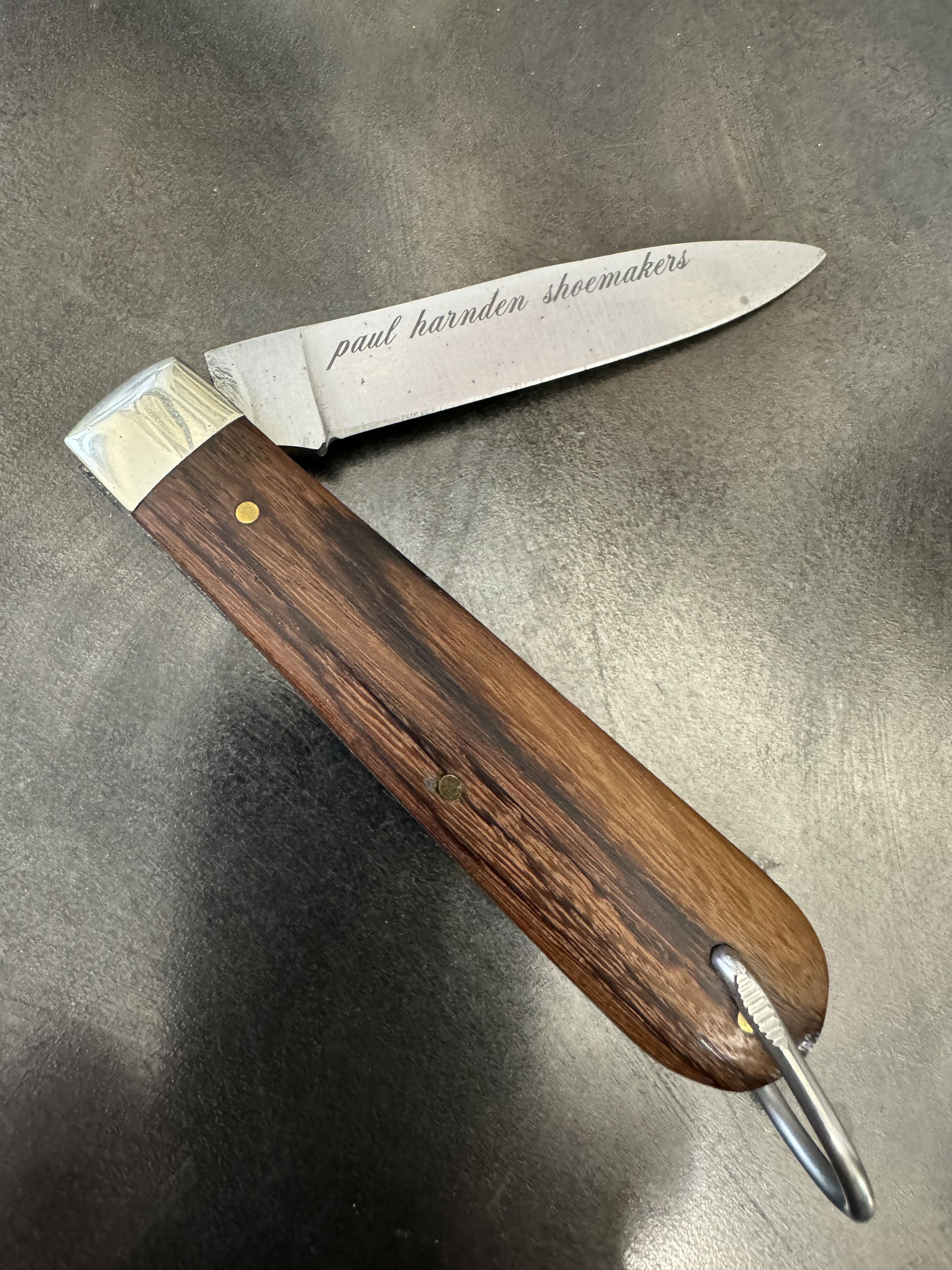 Paul Harnden Shoemakers PAUL HARNDEN SHOEMAKERS POCKET KNIFE-NEW!!!! Size ONE SIZE - 13 Thumbnail