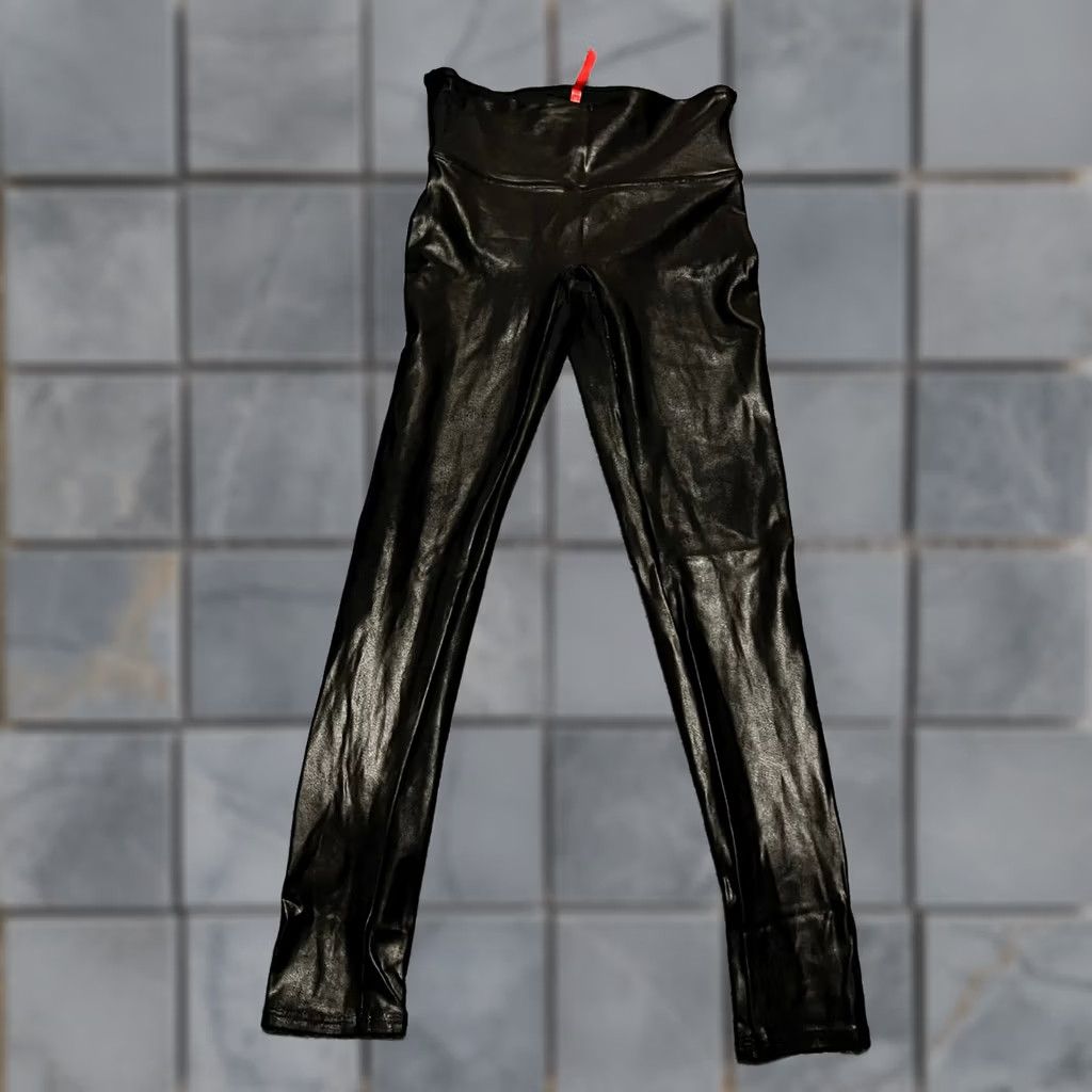 Spanx SPANX Leggings Pants Womens Medium Petite Faux Leather Shiny Metallic Pants Black Mens? Size 32" / US 10 / IT 46 - 1 Thumbnail