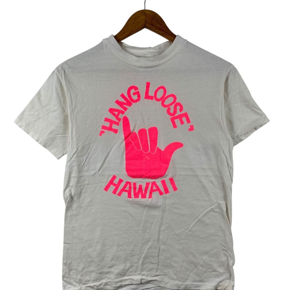 Vintage Vintage 90’ HAWAII HANG LOOSE Hand Gesture Symbol Tee Shirt Size US M / EU 48-50 / 2 - 3 Thumbnail
