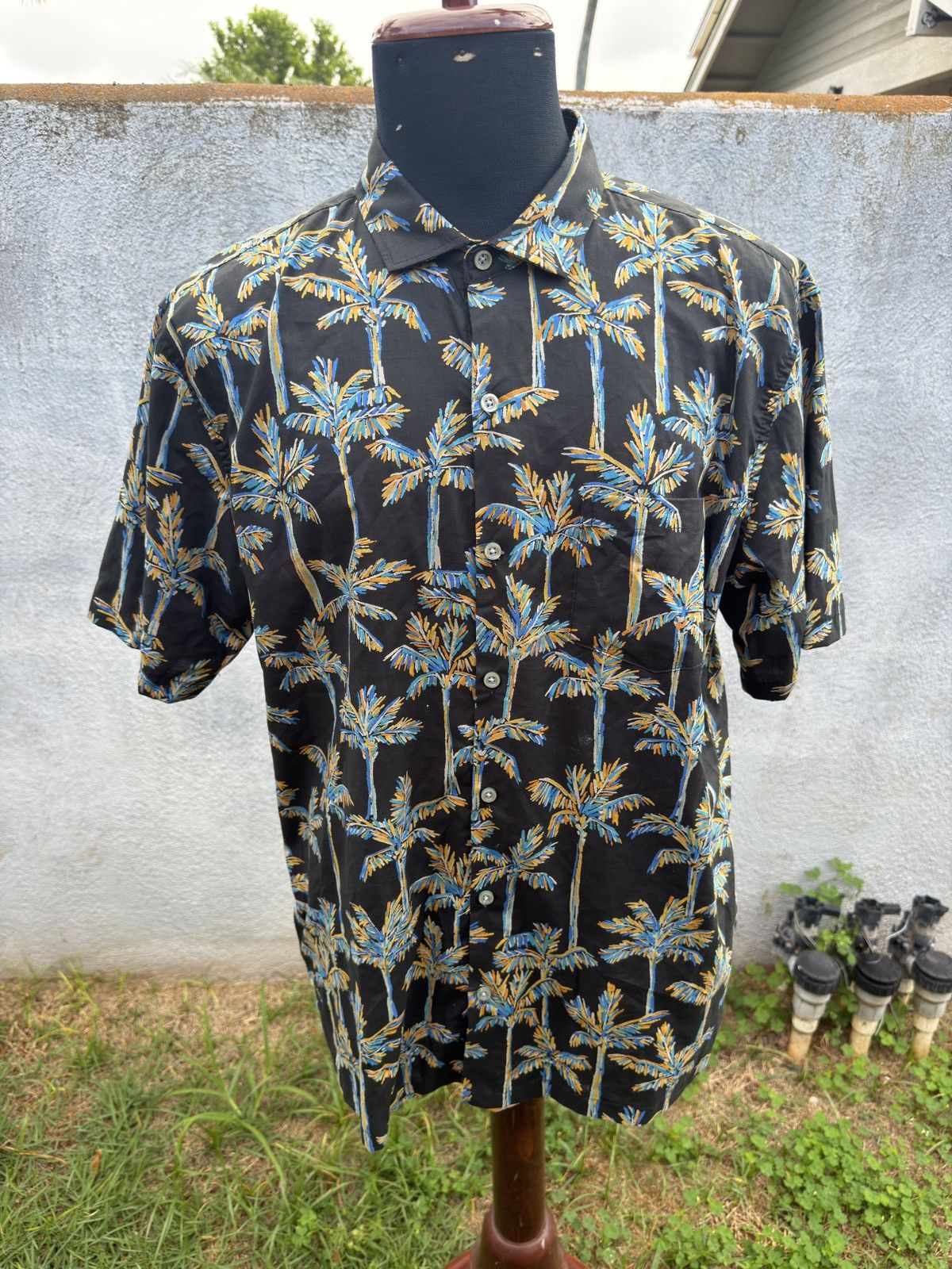 Tori Richard PreOwned Tori Richard Hawaiian Print Multicolored Men's L Size US L / EU 52-54 / 3 - 1 Thumbnail