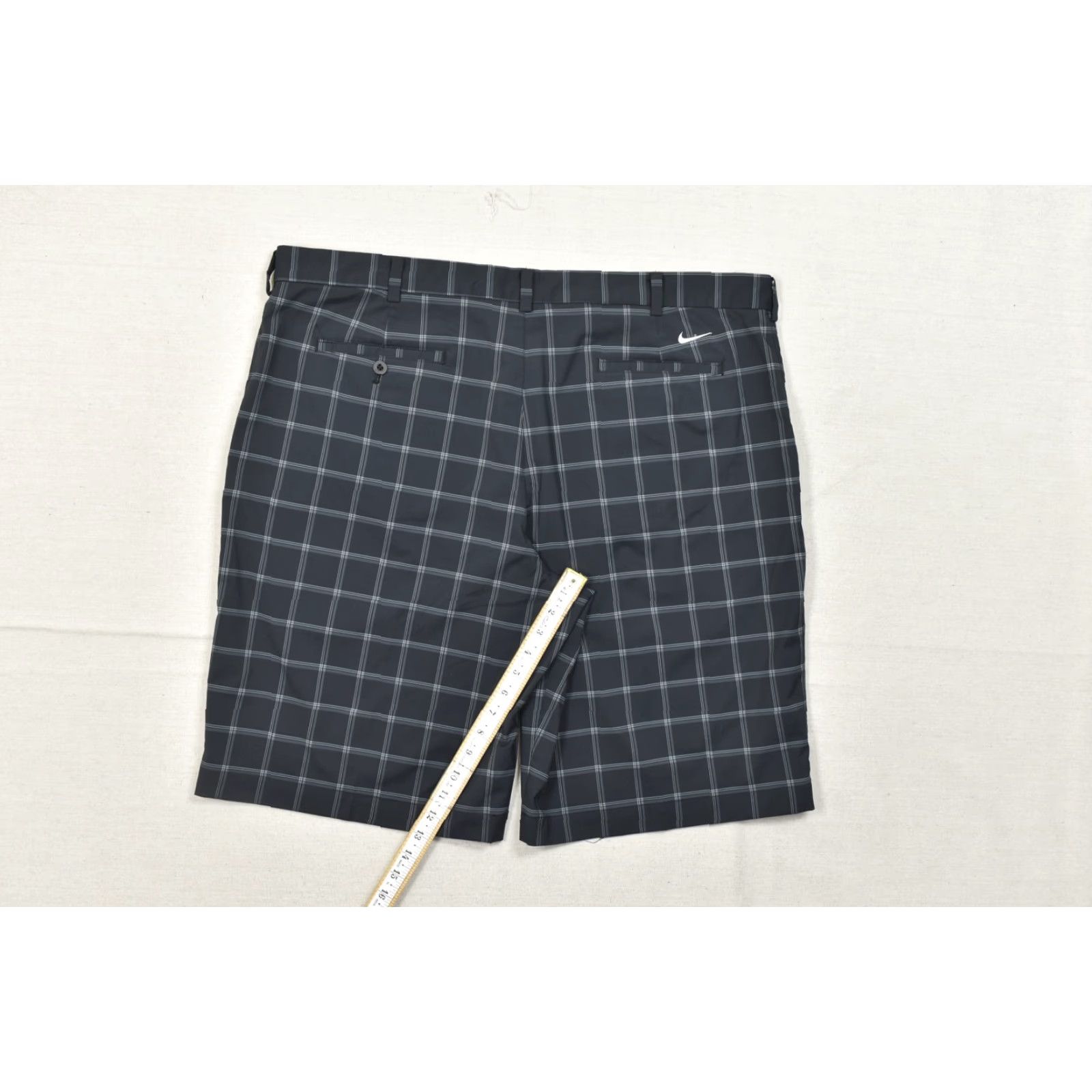 Nike Nike Bermuda Golf Chino Shorts Men Black Plaid Size 42 Polyester Size US 42 / EU 58 - 5 Thumbnail