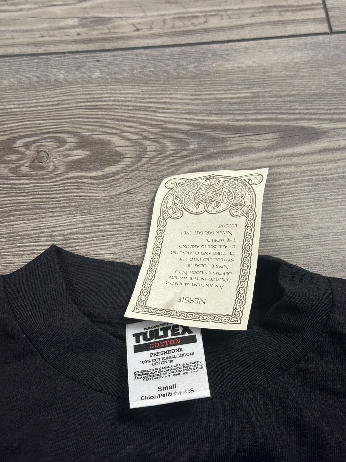 Tultex Vintage 90’s Nessie Scotland Loch Ness Monster T Shirt Size US S / EU 44-46 / 1 - 4 Thumbnail