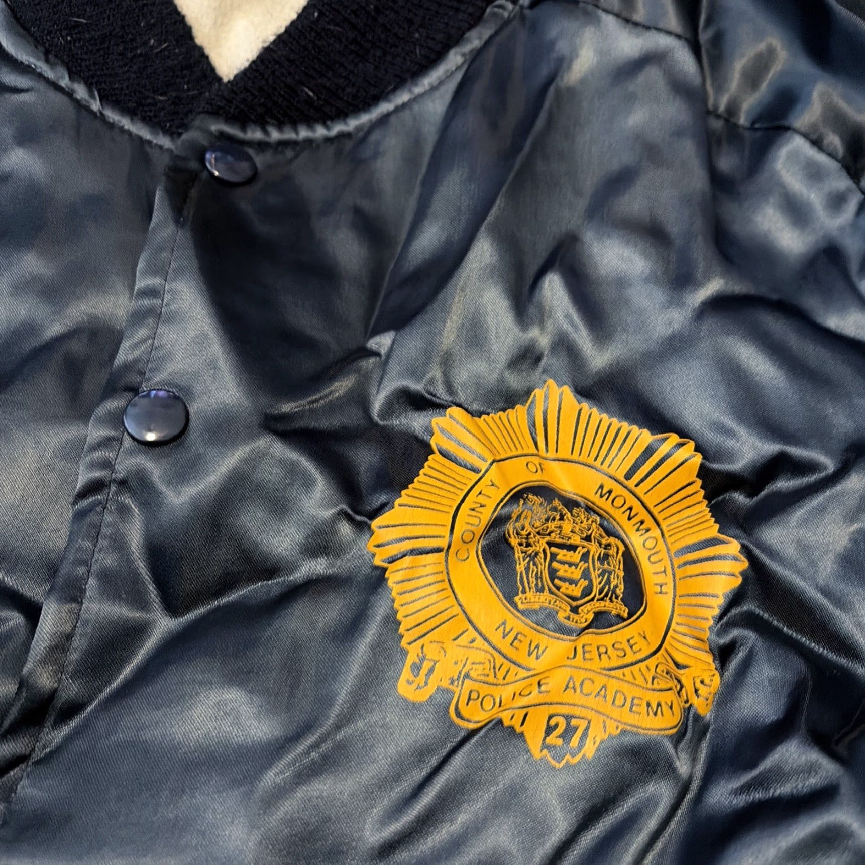 Vintage VINTAGE Monmouth New Jersey Police Academy Satin Jacket Westwind Bomber Jacket XL Navy Blue 80s Mens Size US XL / EU 56 / 4 - 4 Thumbnail