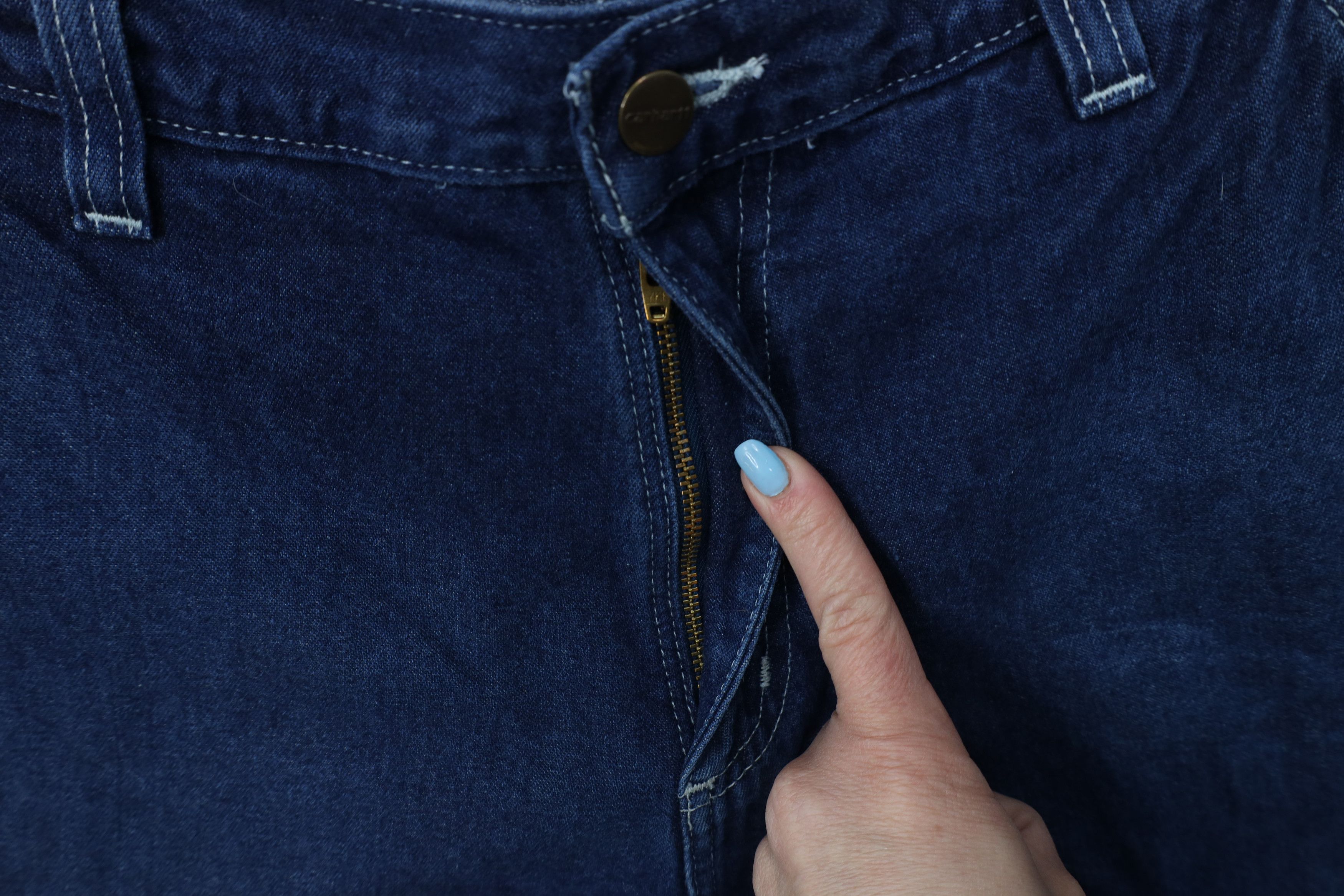 Carhartt Vintage Y2K Carhartt Wide Leg Dungaree Denim Jeans Blue Size US 34 / EU 50 - 7 Thumbnail