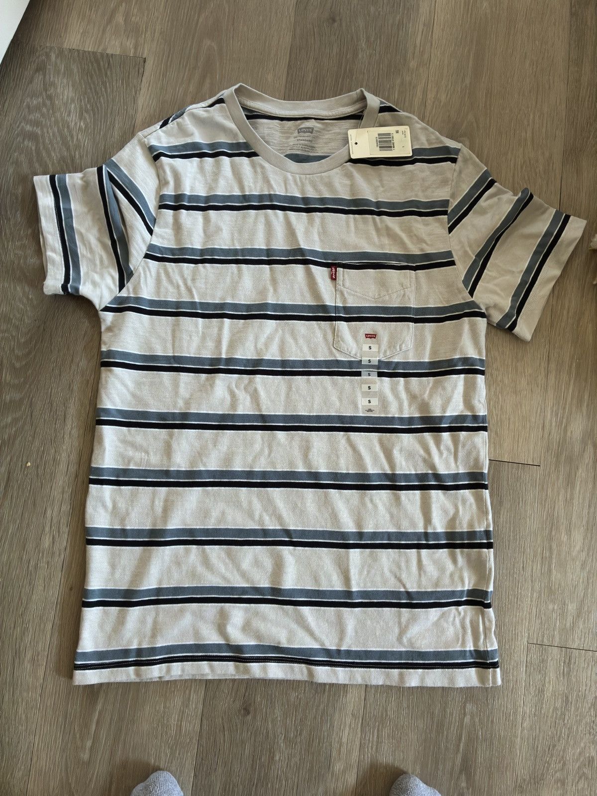 Levi's Vintage Clothing Levi’s T shirt strips Size US S / EU 44-46 / 1 - 1 Thumbnail