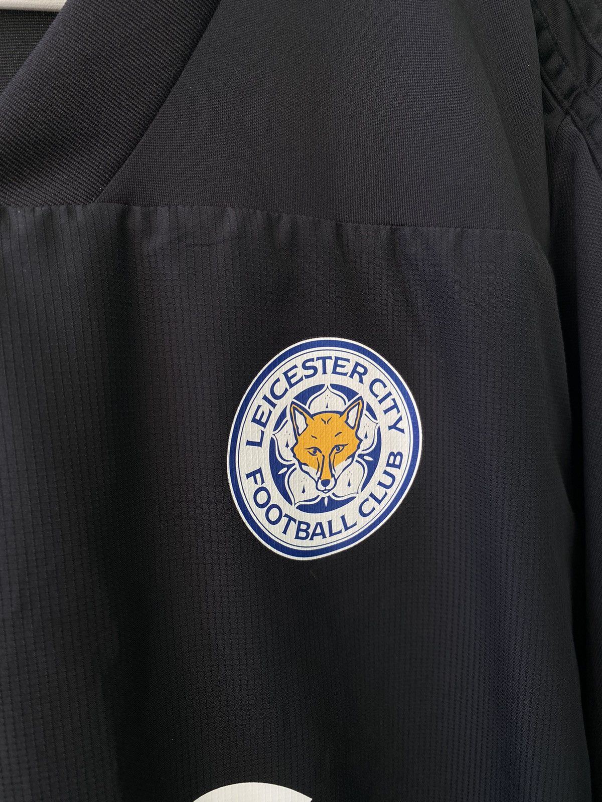 Adidas Long Sleeve Adidas Jersey Leicester City Very Rare Size US XL / EU 56 / 4 - 4 Thumbnail