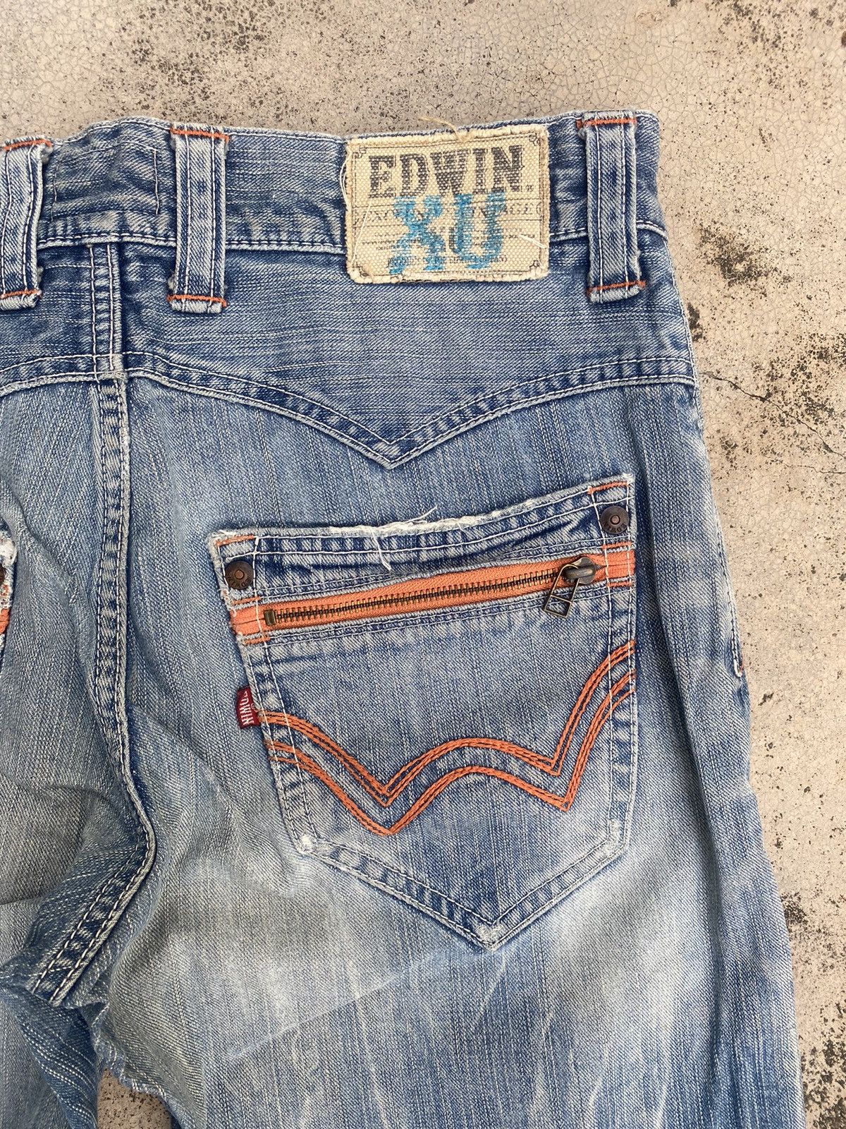 Edwin × Japanese Brand × Vintage Vintage y2K Edwin Distressed Honeycomb Denim Jeans Size US 33 - 15 Thumbnail