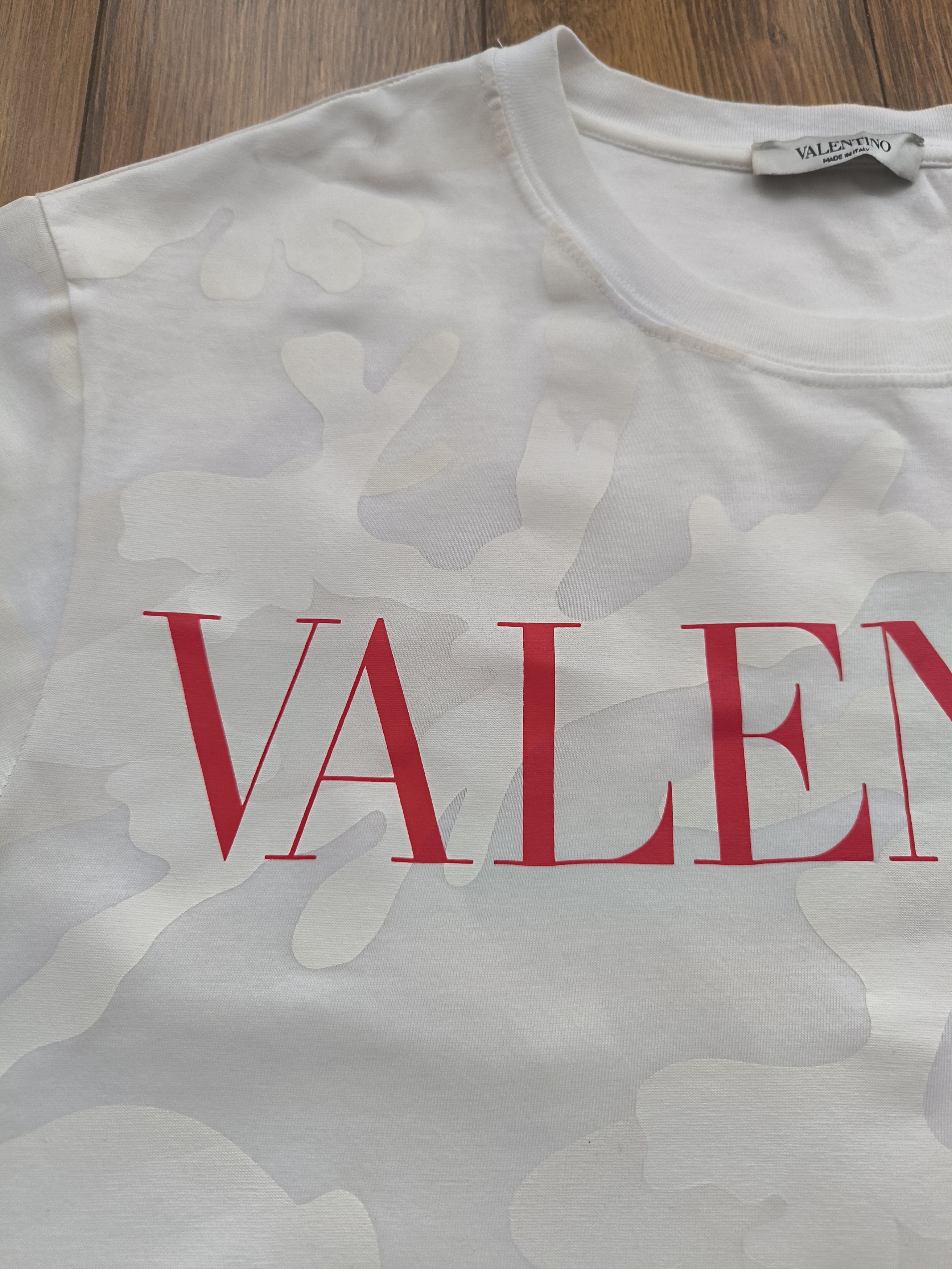 Valentino Valentino Camo White T-shirt, L, very good condition minus Size US L / EU 52-54 / 3 - 3 Thumbnail