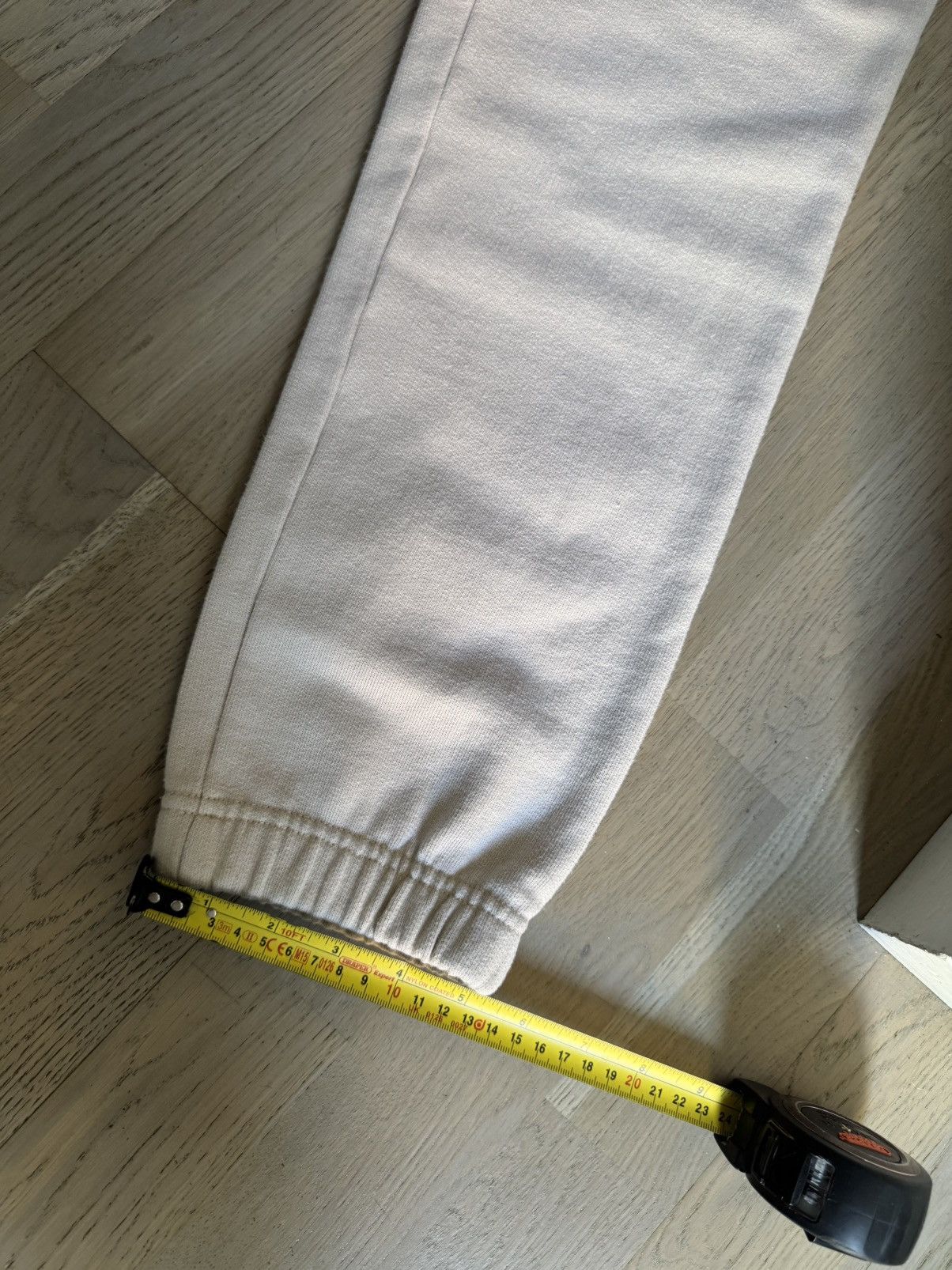 Jacquemus JACQUEMUS joggers STUDY REAL TAPE MEASUREMENTS IN PHOTOS Size US 29 - 7 Thumbnail