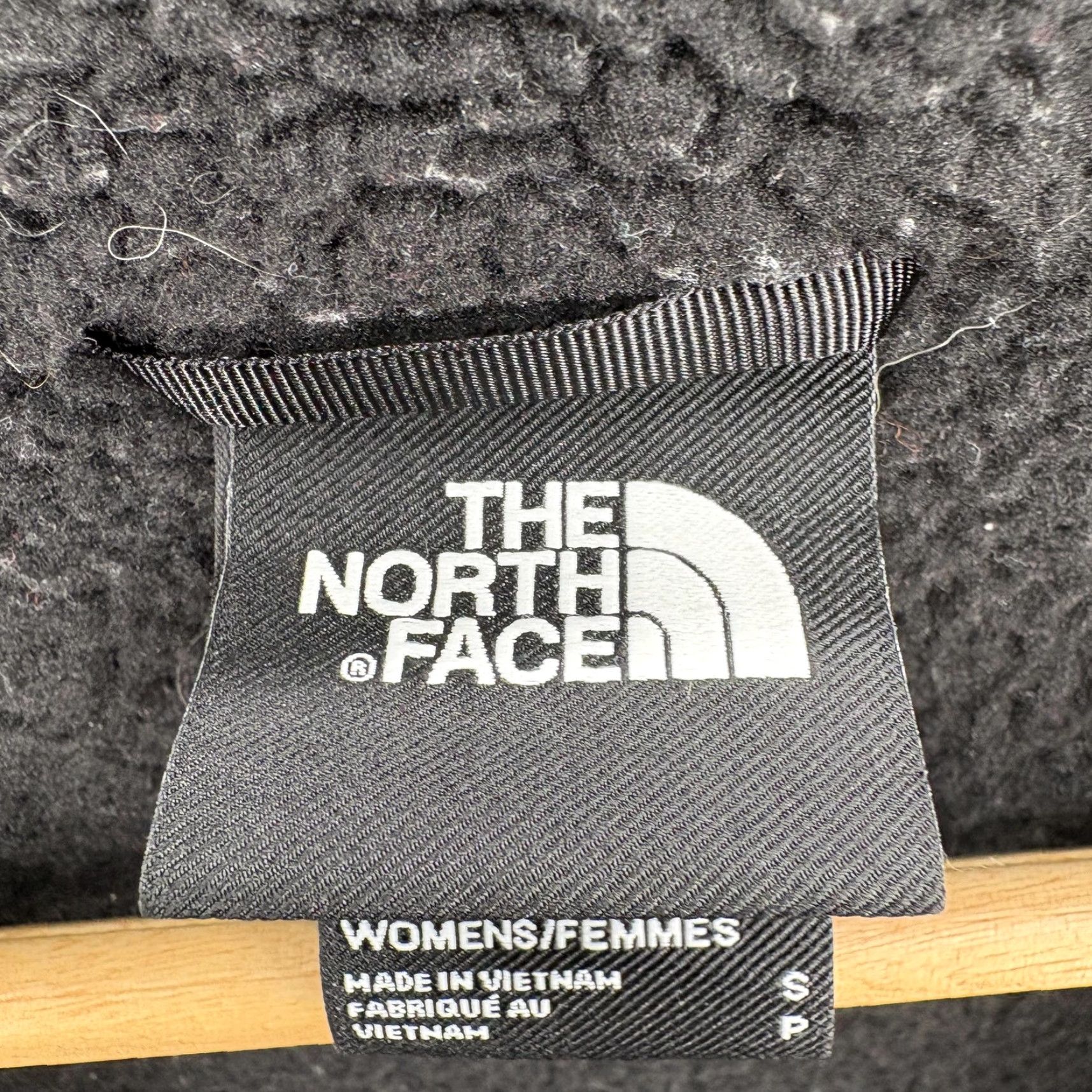 The North Face The North Face Fleece Jacket Womens S Black Full Zip Pockets Warm Sherpa Jacket Size S / US 4 / IT 40 - 4 Thumbnail