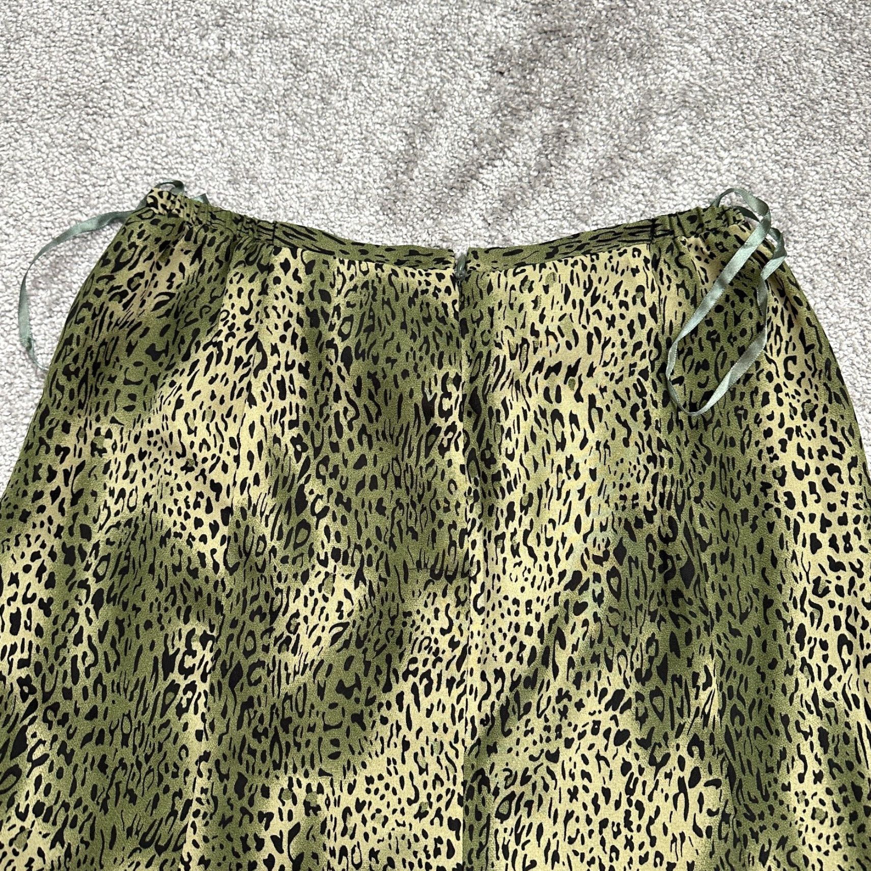 Vintage Unbranded Skirt A-Line Midi Womens 6 Regular 28 Green Leopard Lined Back Zip Size 28" / US 6 / IT 42 - 3 Thumbnail