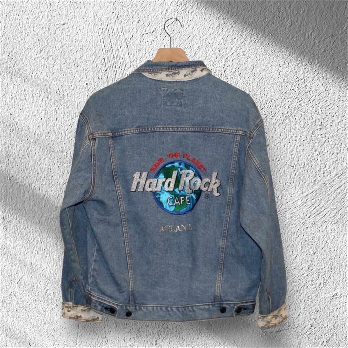 Hard Rock Cafe × Vintage Vintage Hard Rock Cafe Atlanta Denim Jean Jacket Medium Size US M / EU 48-50 / 2 - 2 Thumbnail