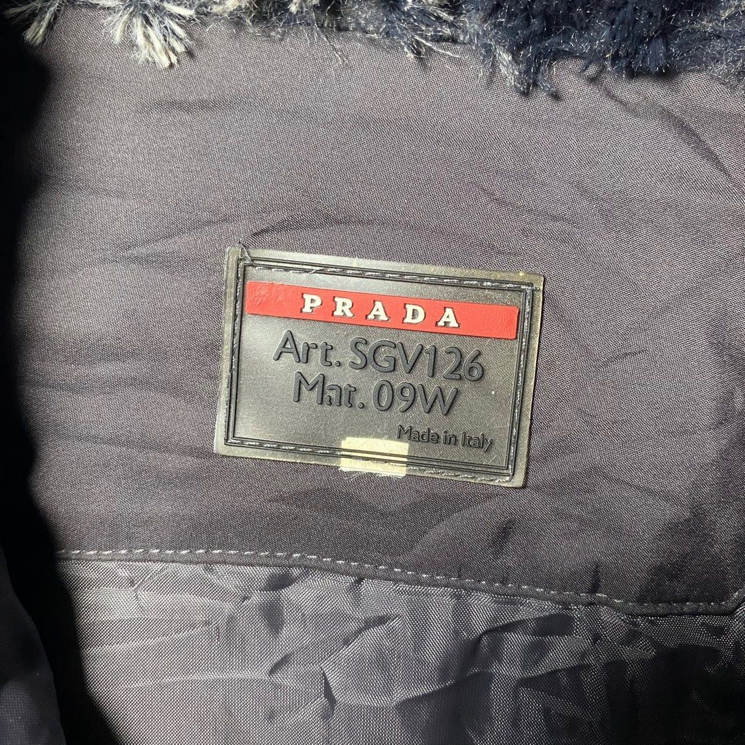 Prada Prada jacket black with fur Size US L / EU 52-54 / 3 - 4 Thumbnail
