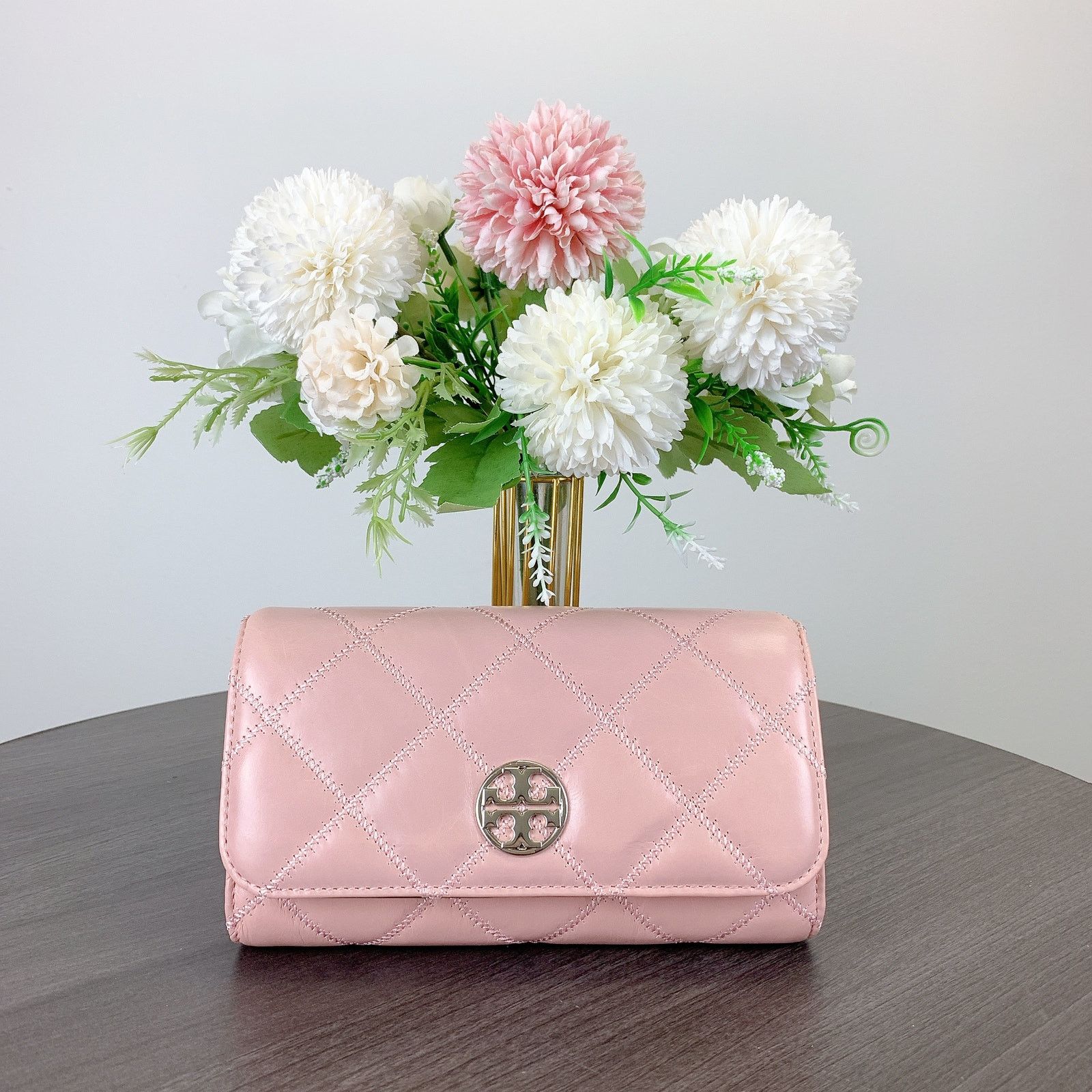 Tory Burch Tory Burch 156095 WILLA GLAZED CHAIN WALLET IN ROSE SACHET Size ONE SIZE - 3 Thumbnail