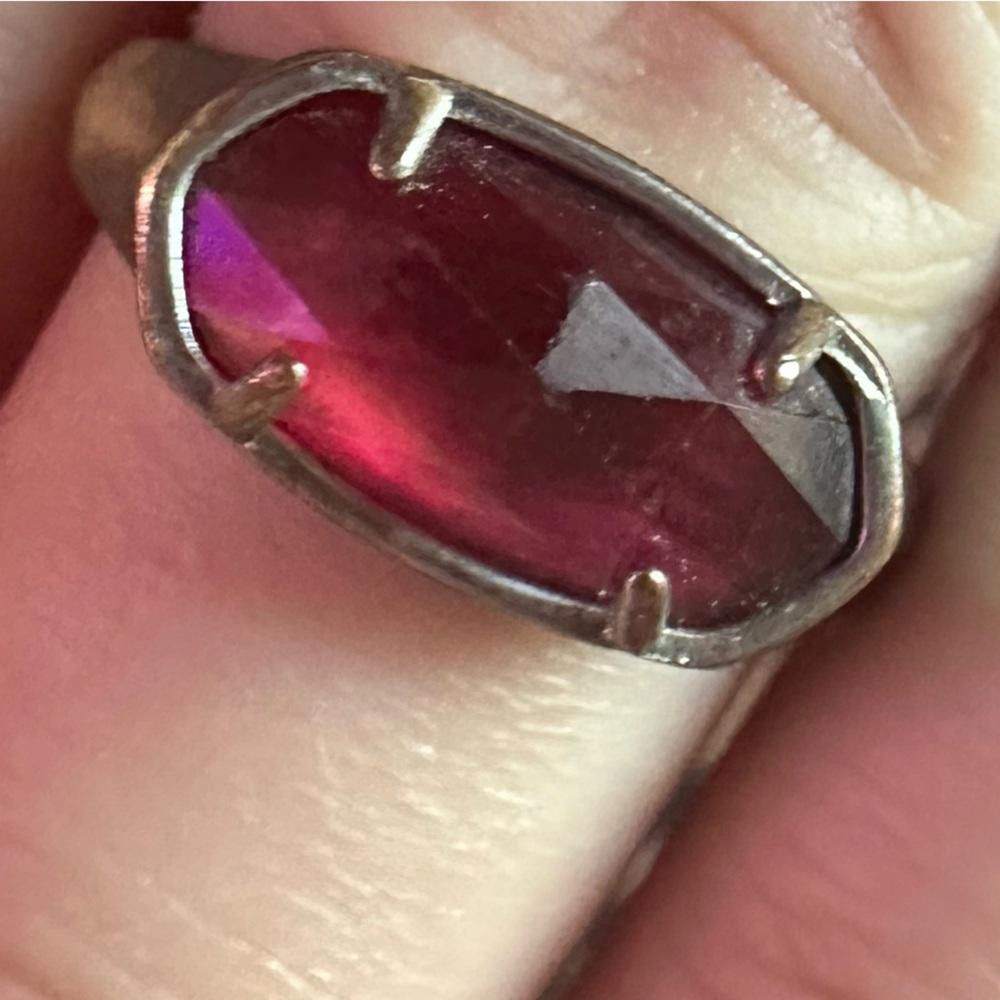 Kendra Scott Kendra Scott Berry Red Glass Signet Ring Gold Size 8 Size ONE SIZE - 7 Thumbnail