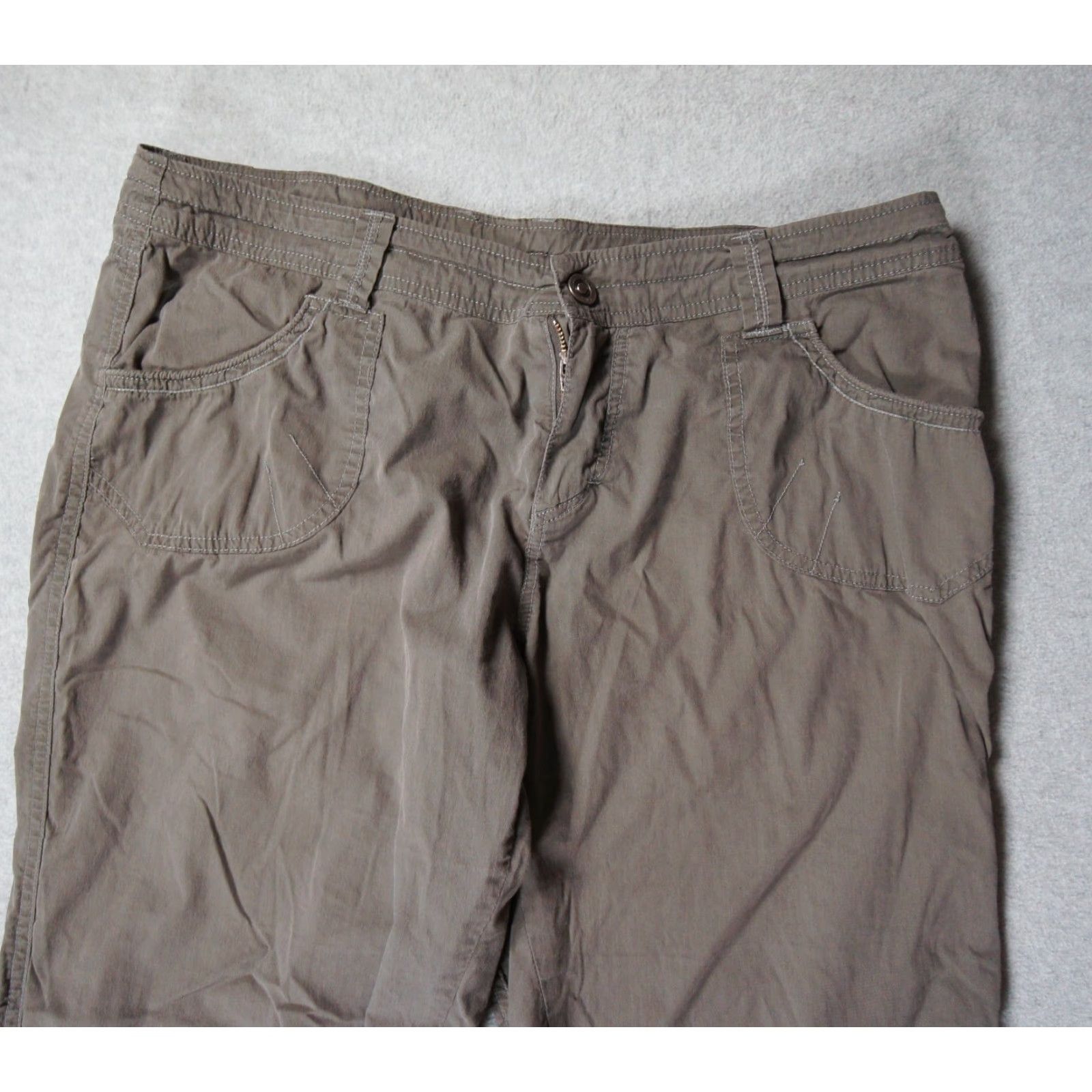 Vintage Kuhl Pants Womens 14 Short Gray Roll Up Leg Outdoors Hike Camp Ladies Rectangular? (Need to ensure exact allowed words) Size 36" / US 14 / IT 50 - 2 Thumbnail