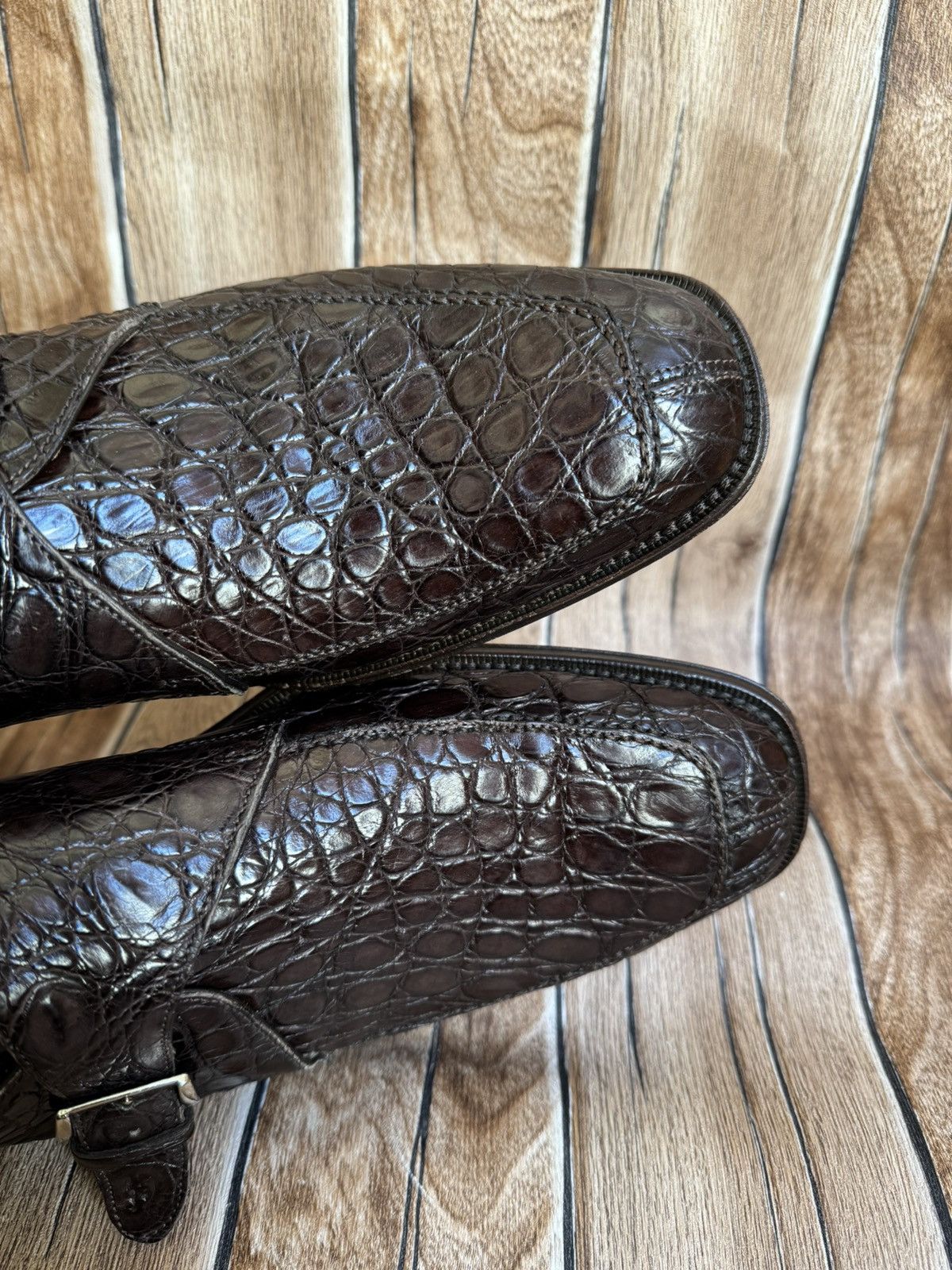 Cole Haan Genuine crocodile leather dress shoe Size US 12 / EU 45 - 7 Thumbnail