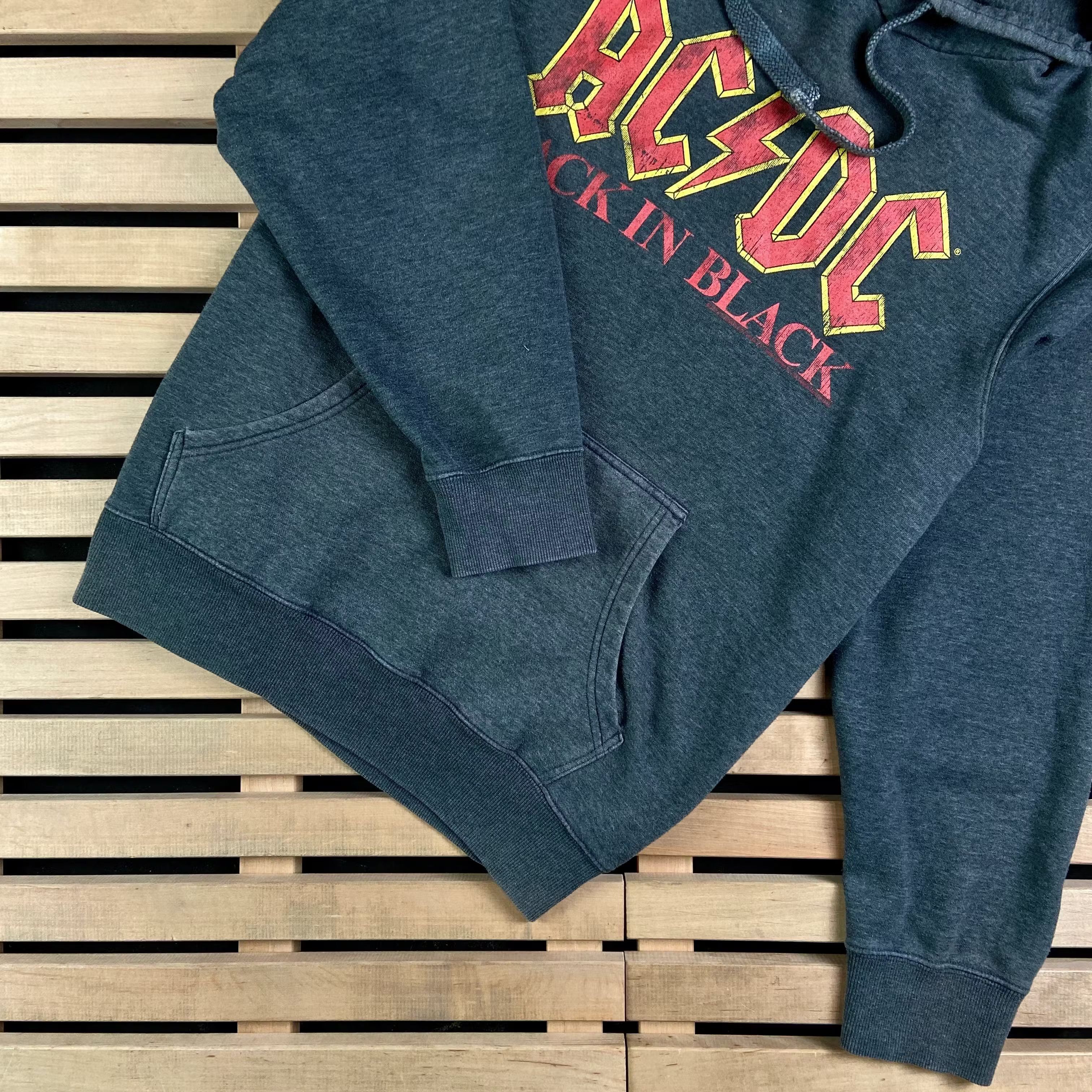 AC/DC × Band Tees × Vintage Mens Hoodies ACDC AC/DC Vintage Big Logo Size L Size US L / EU 52-54 / 3 - 3 Thumbnail