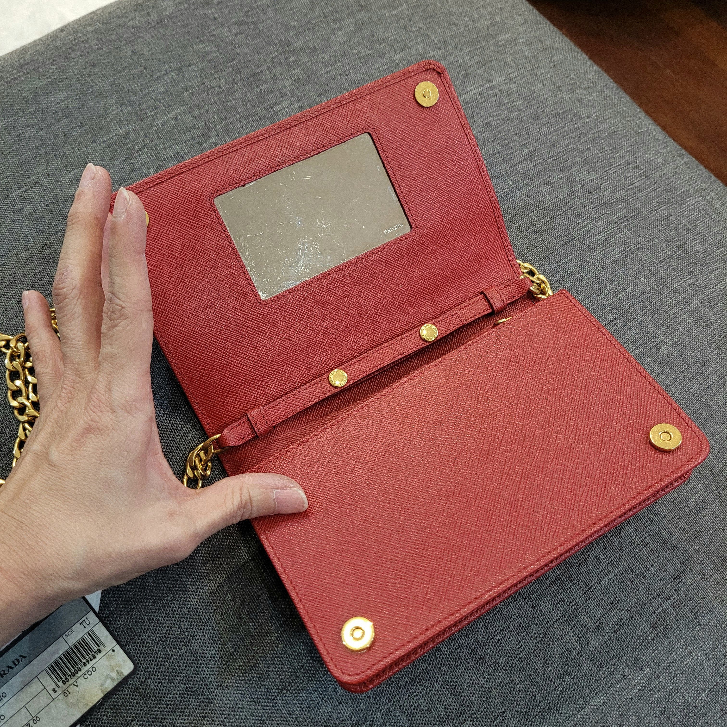 Prada Prada Crossbody Wallet on Chain Saffiano Lux Leather 1BP006 Size ONE SIZE - 11 Thumbnail