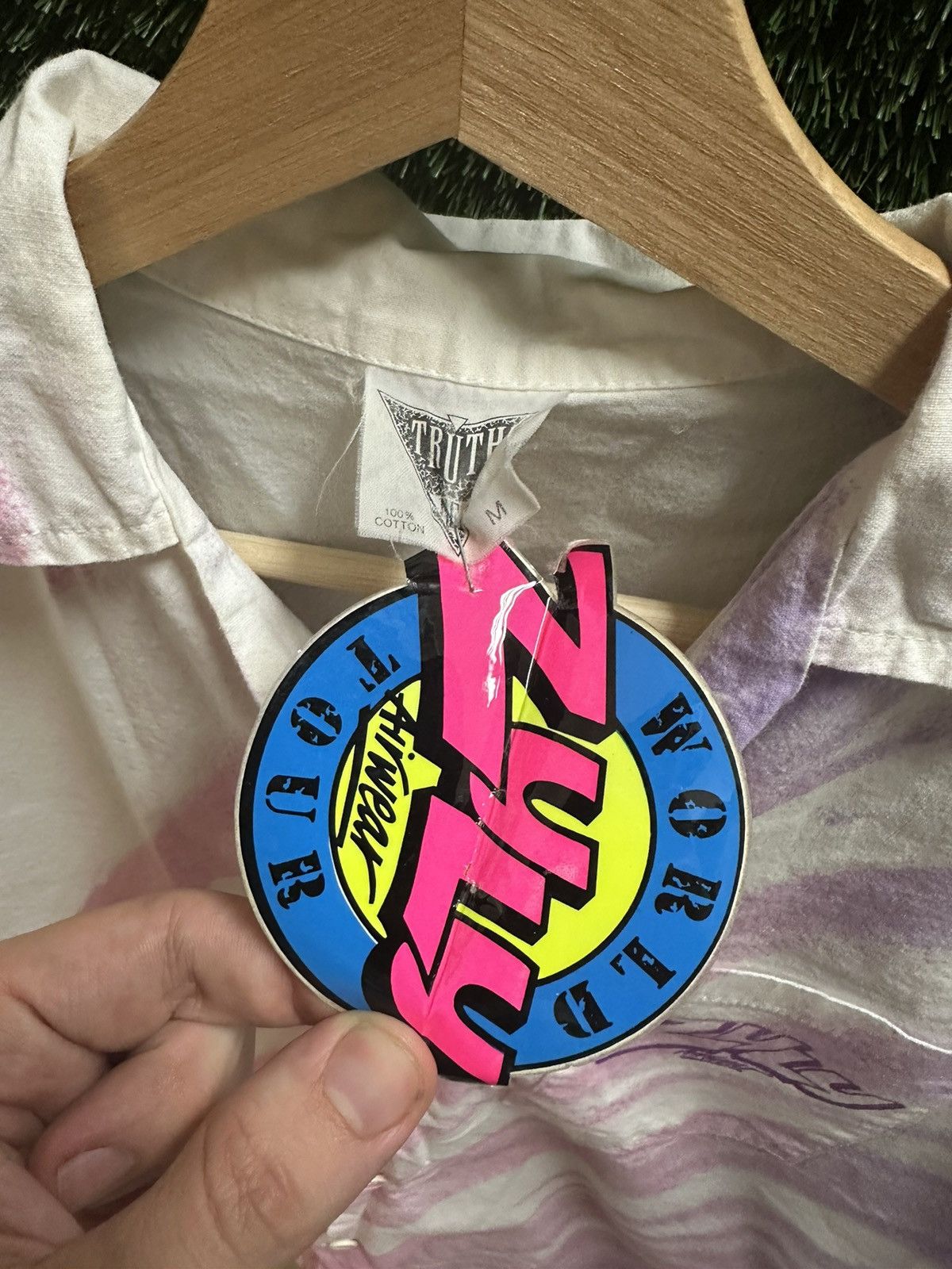 Vintage Vintage 1980s NWT Zulu Air Brushed Button-up Shirt Medium Size US M / EU 48-50 / 2 - 3 Thumbnail