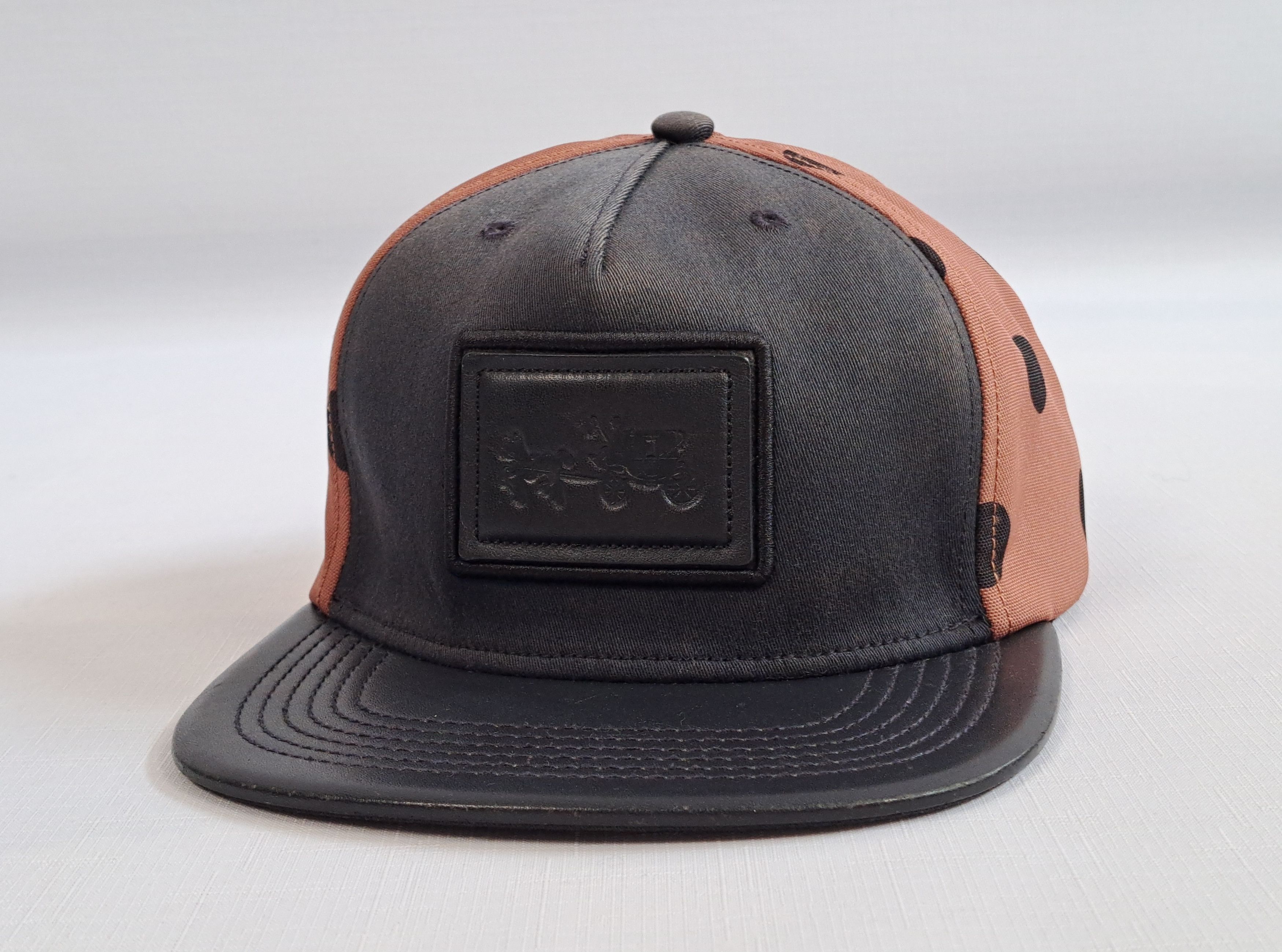 Coach Coach hat/cap with leather details. Size ONE SIZE - 8 Thumbnail