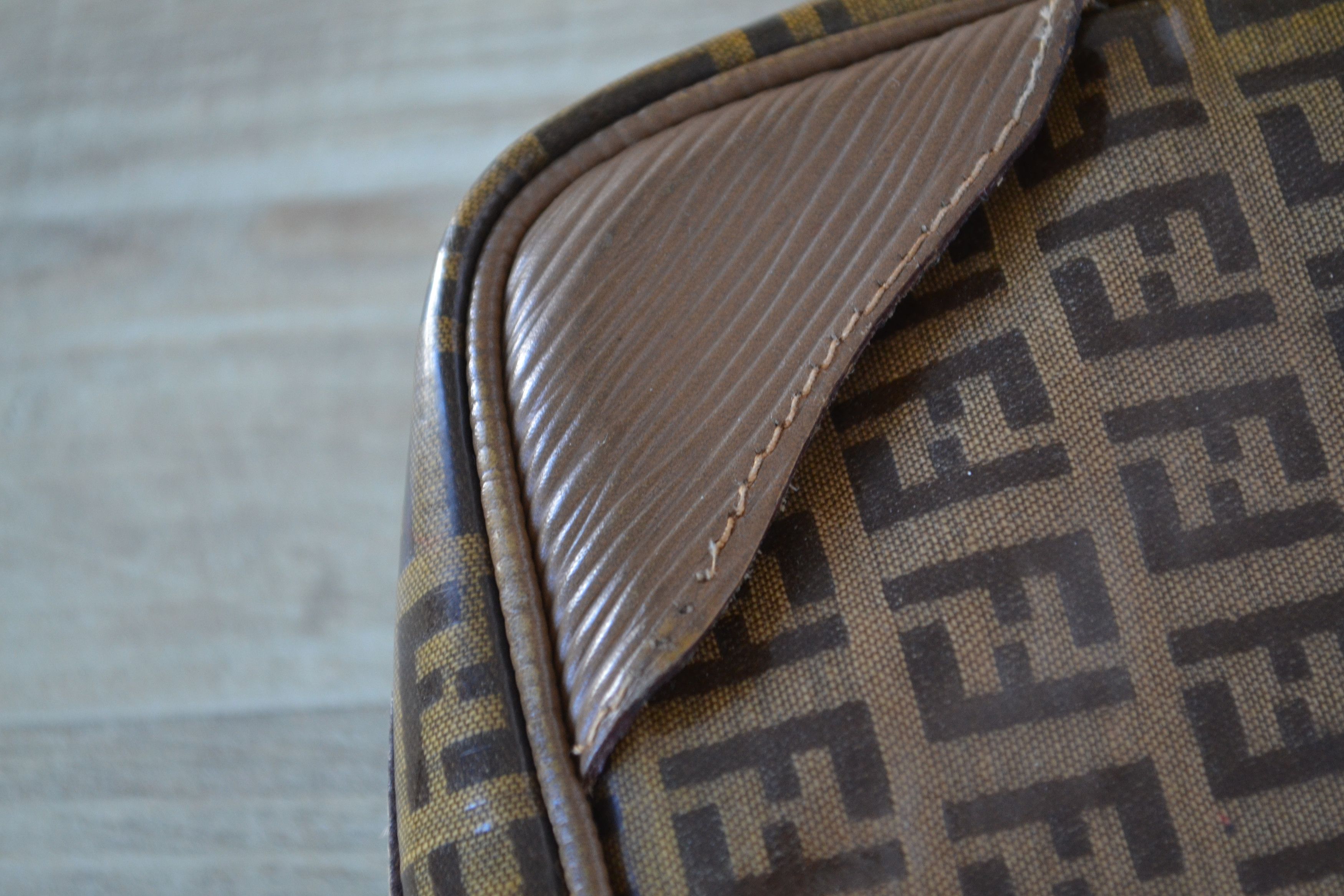 Fendi FENDI Crossbody Bag Clutch Brown FF 90s Zip Logo Monogram Size ONE SIZE - 11 Thumbnail