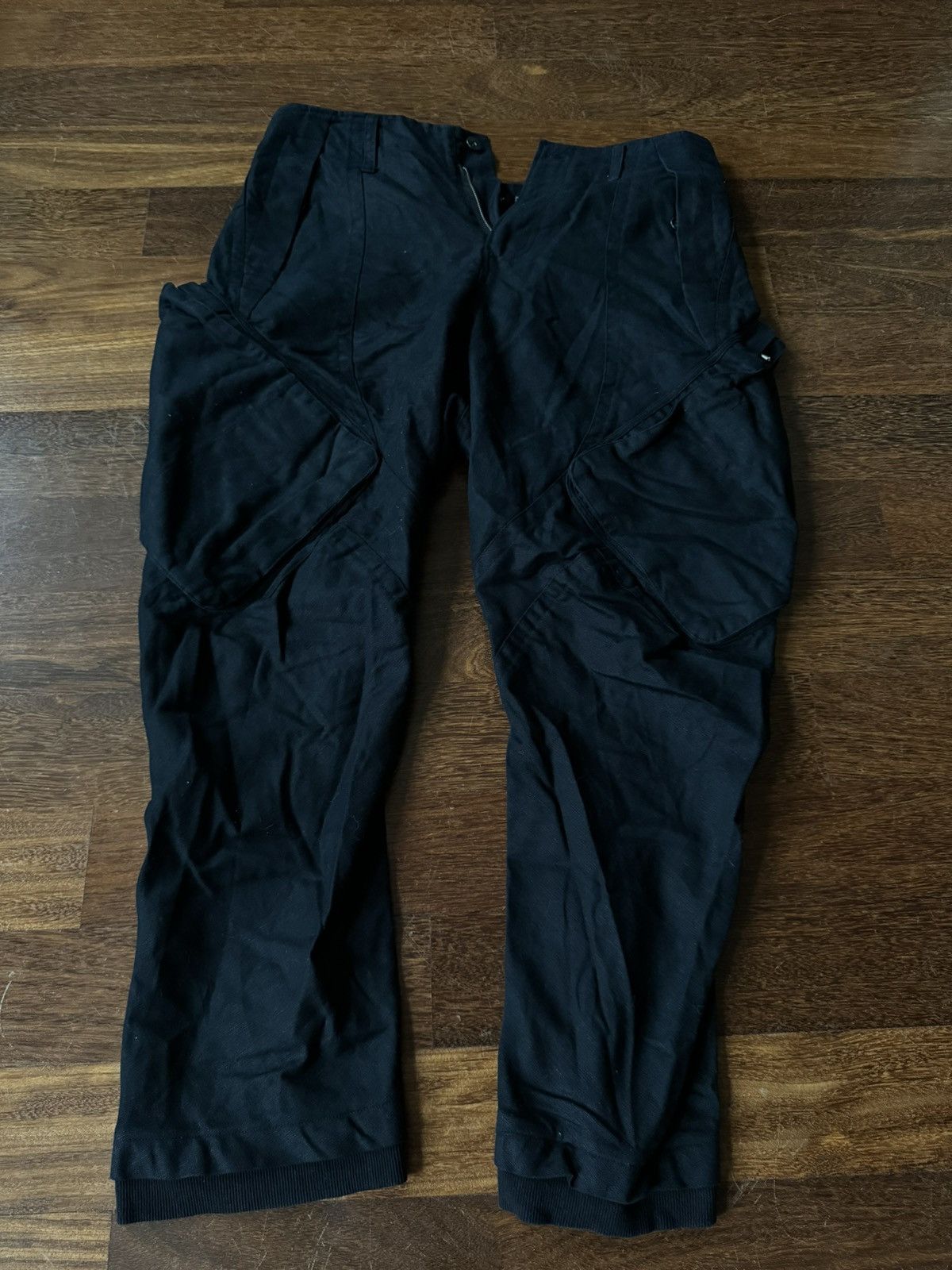 image of Gene Par Yukio Mishiba Cargo Géne Par Yukio Mishiba, Archive in Black, Men's (Size 36)