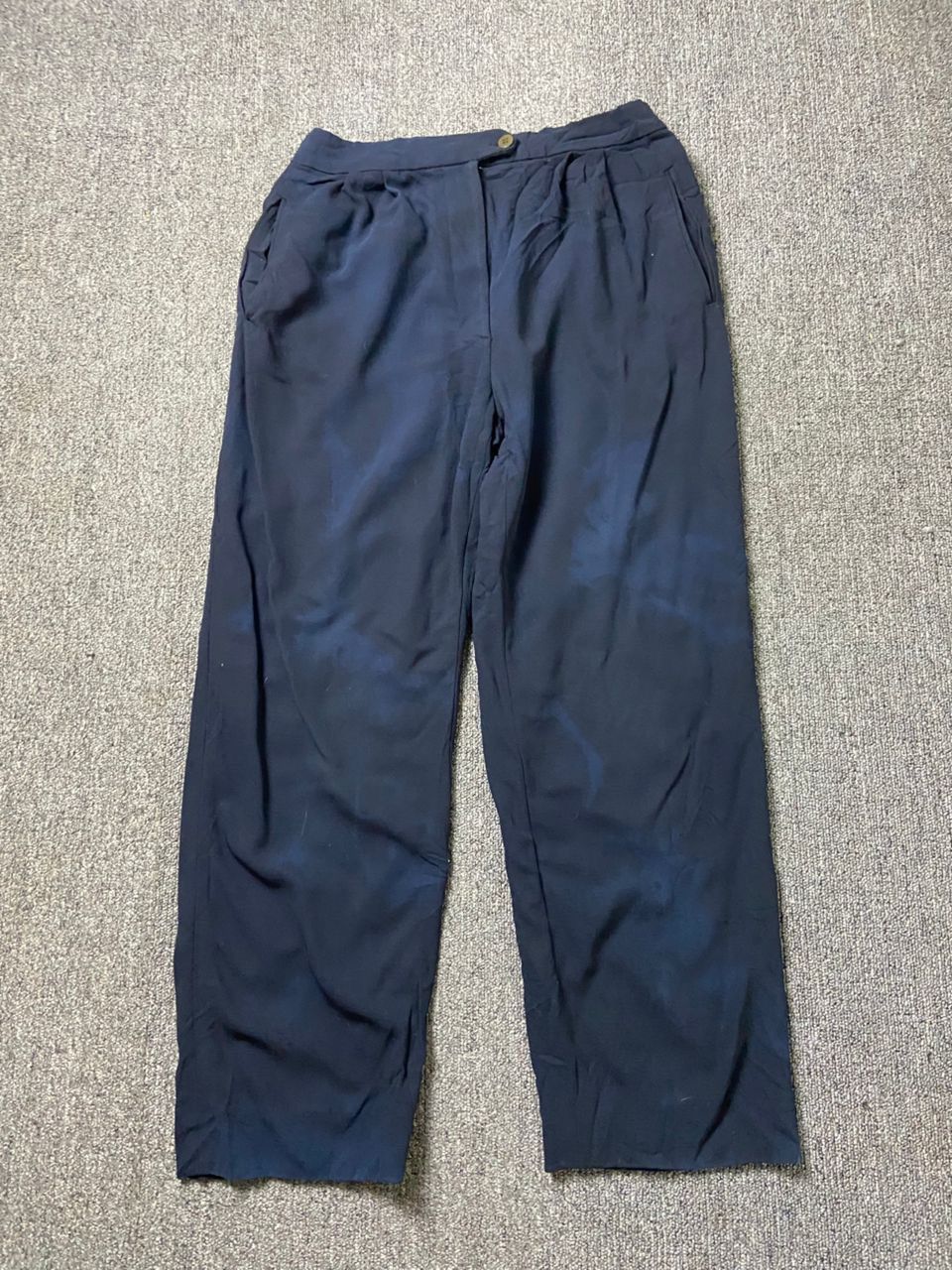 Giorgio Armani Giorgio Armani Relaxed Fit Trousers (198) Size US 27 - 1 Thumbnail