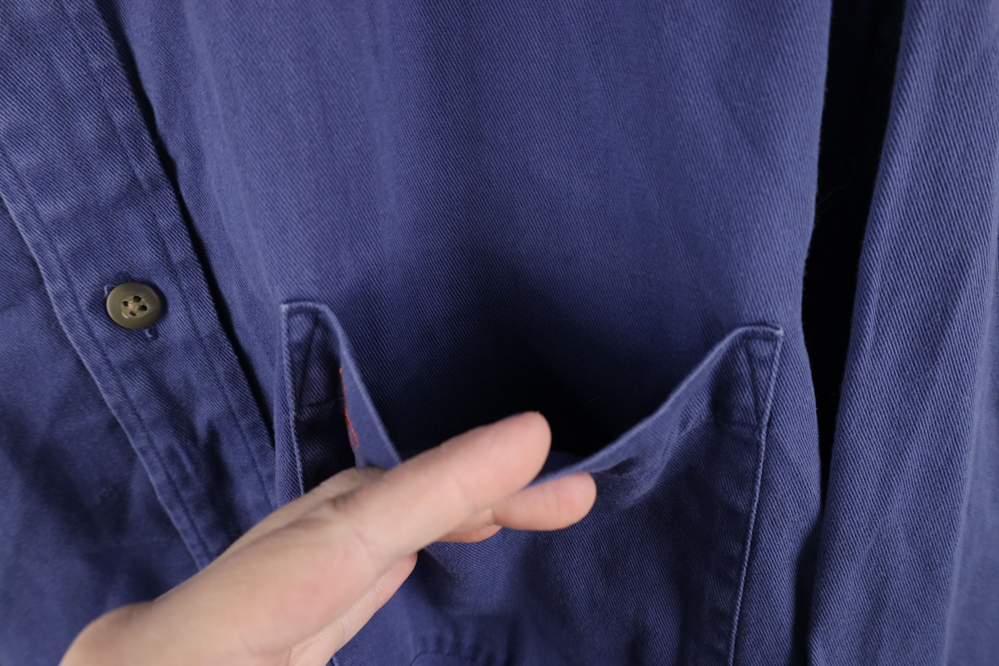 Eddie Bauer × Vintage Vintage 90s Eddie Bauer Heavyweight Twill Button Down Shirt Size US L / EU 52-54 / 3 - 5 Thumbnail