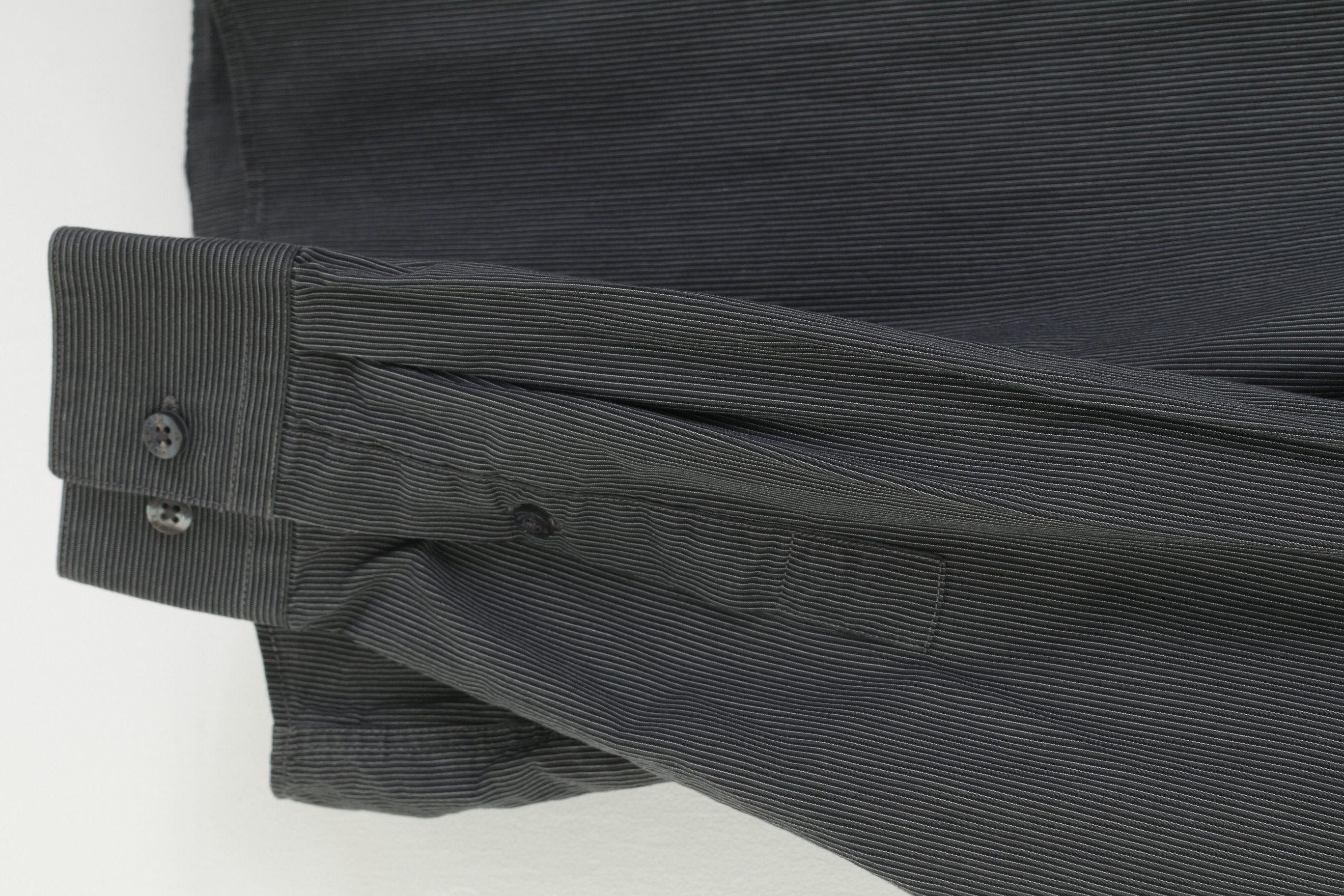 Calvin Klein Calvin Klein Men 40 15.75 S Casual Shirt Striped Slim 9984 Size US S / EU 44-46 / 1 - 3 Thumbnail