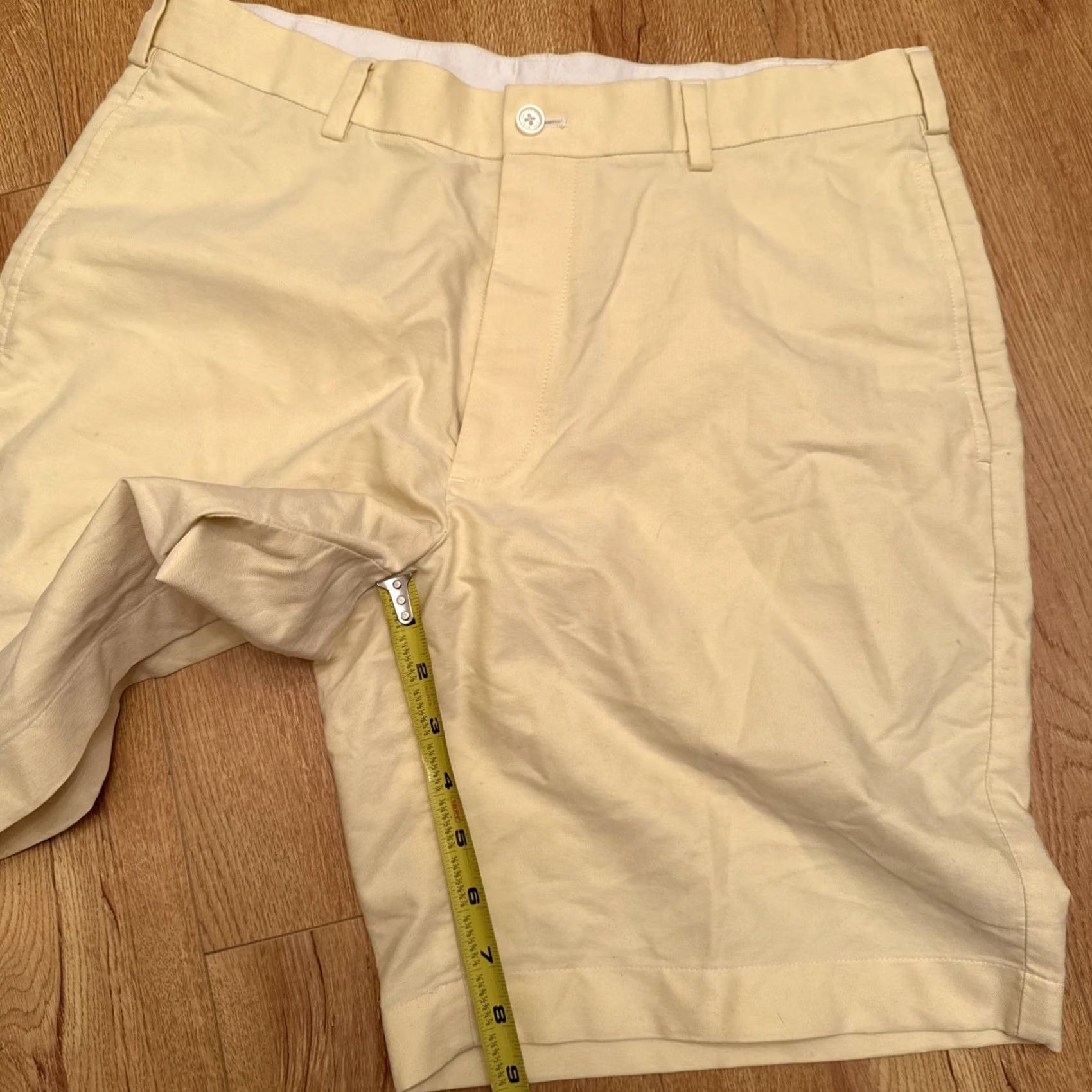 Brooks Brothers Brooks Brothers 346 Yellow Chino Golf Shorts Men's Size 34 100% Cotton Casual Classic Preppy Pockets Flat Front Inseam 9 in Mens Size US 34 / EU 50 - 3 Thumbnail