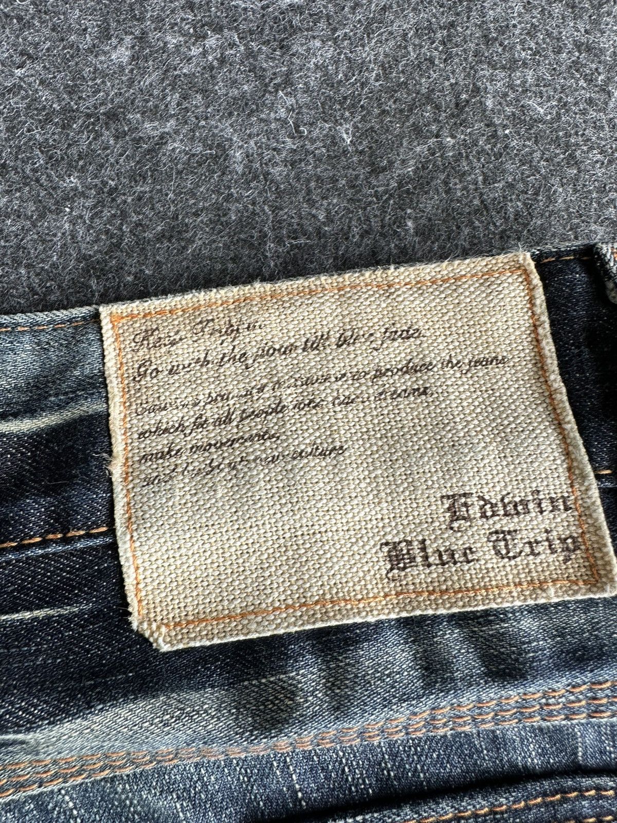 Edwin Vintage Edwin 503 Bluetrip Faded Washed Denim 32x34 D432 Size US 32 / EU 48 - 9 Thumbnail