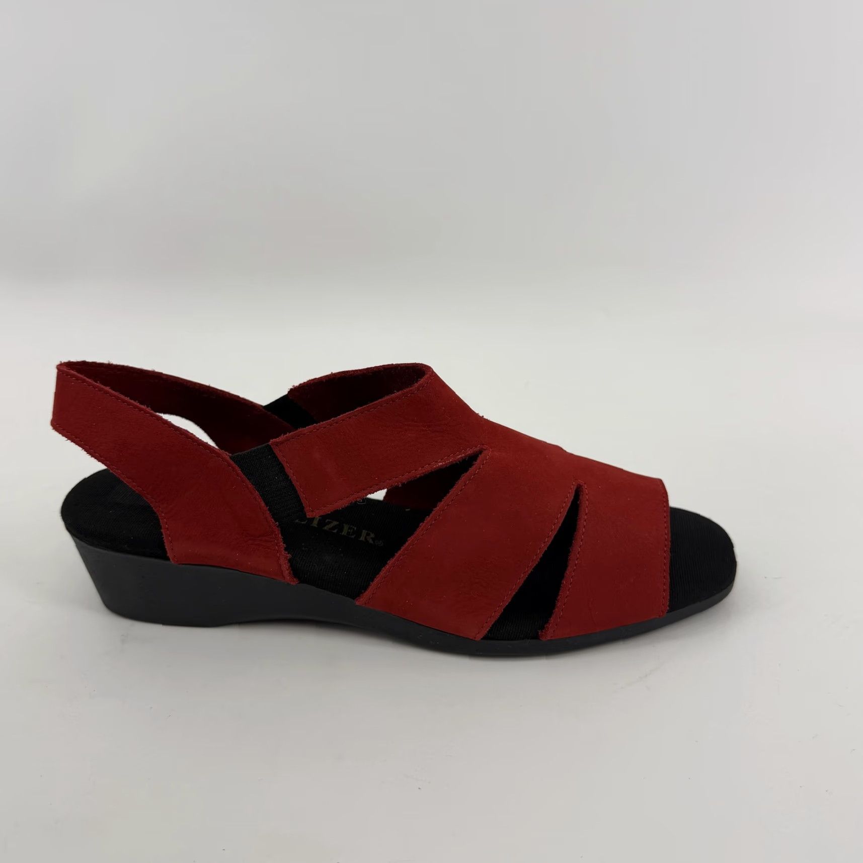 Naturalizer VINTAGE Naturalizer Sandals Womens 8.5 M Accent Red Slingback Wedge 90s 132N85 Bohemian Hipster Casual Summer Shoes Size US 9 / IT 39 - 5 Thumbnail