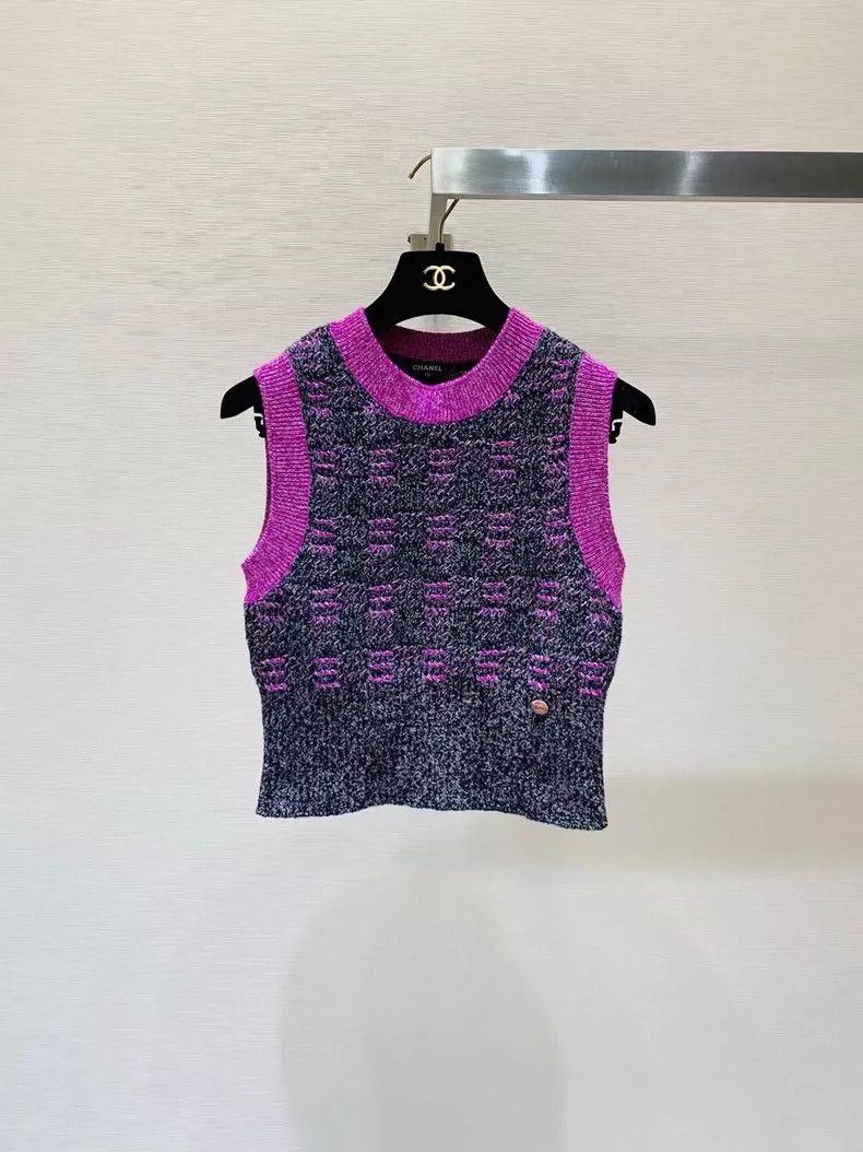 Chanel Chanel Cashmere knitted vest Nextarrow-2505 Size XS / US 0-2 / IT 36-38 - 1 Thumbnail