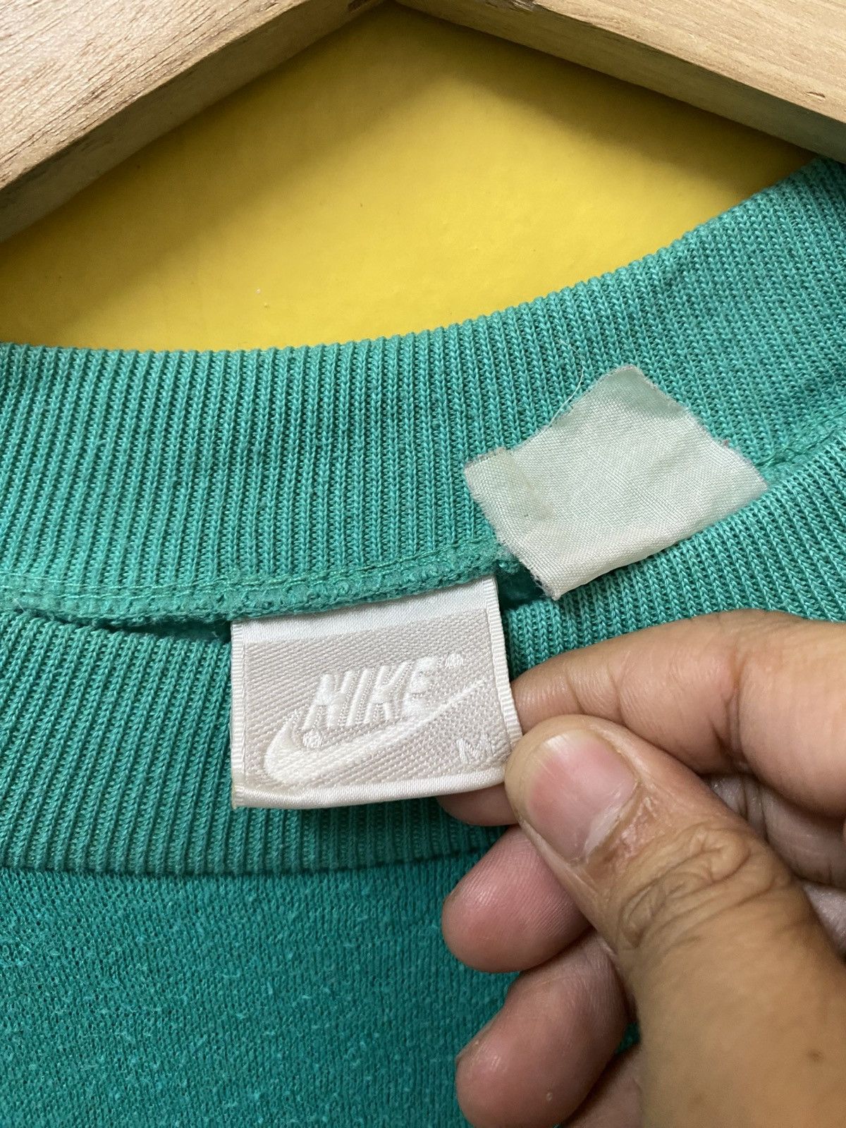Nike Vintage Nike Sweatshrit Crewneck Tee Size US M / EU 48-50 / 2 - 6 Thumbnail