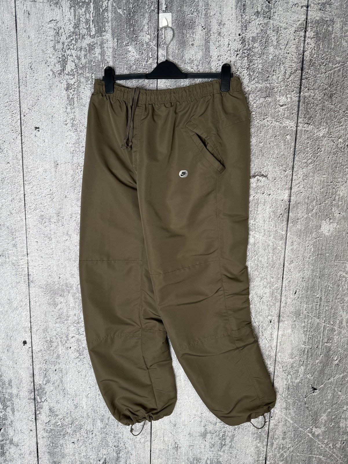 Nike Vintage Nike Sweatpants Khaki Nylon Track Pants Size XL Size US 38 / EU 54 - 1 Thumbnail