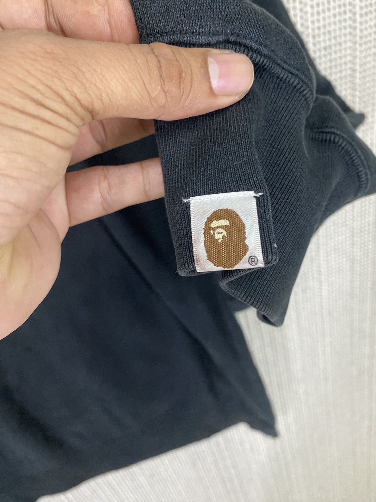 Bape Vintage bape spell out sweatshirt crewneck distressed Size US L / EU 52-54 / 3 - 12 Thumbnail