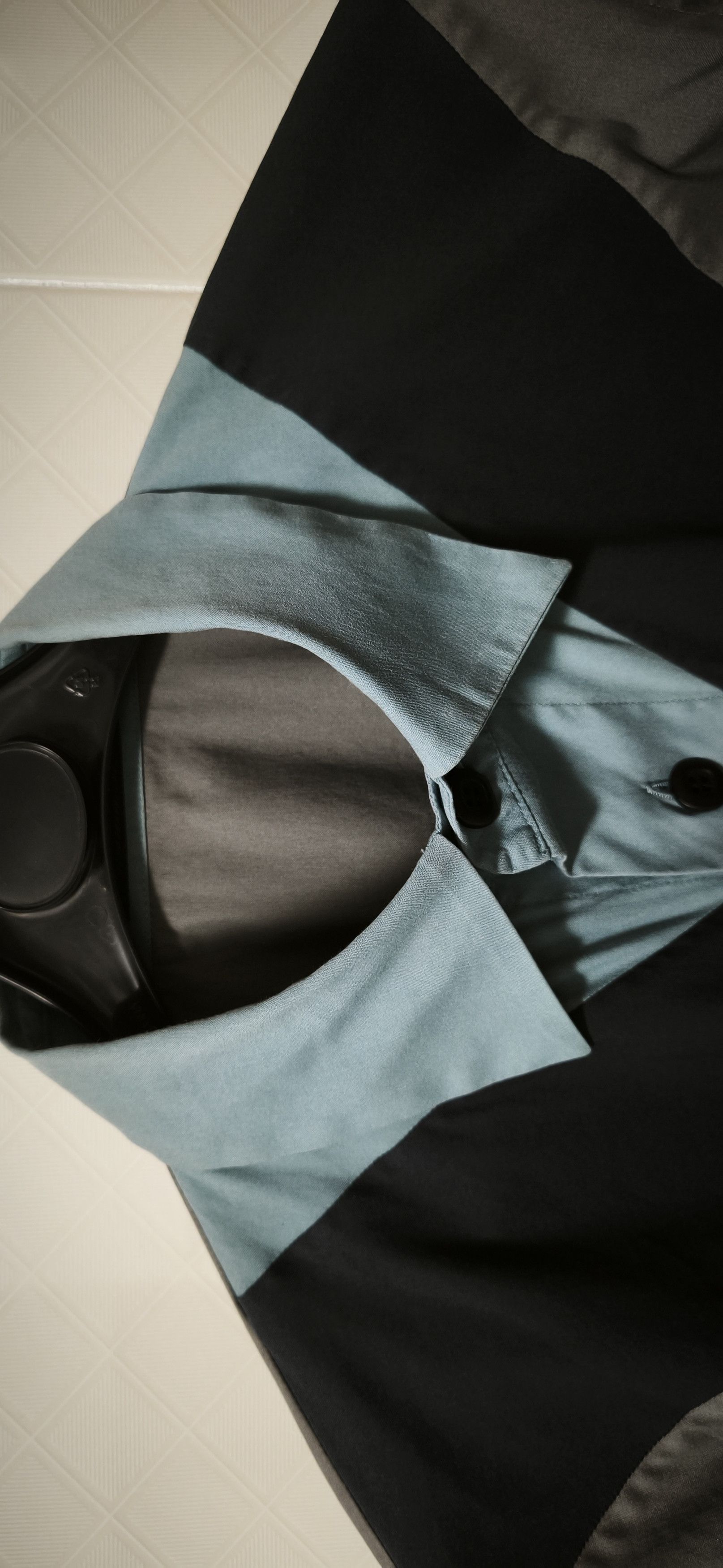 Prada FW2011 - Gray shirt with black and light blue details Size US M / EU 48-50 / 2 - 3 Thumbnail